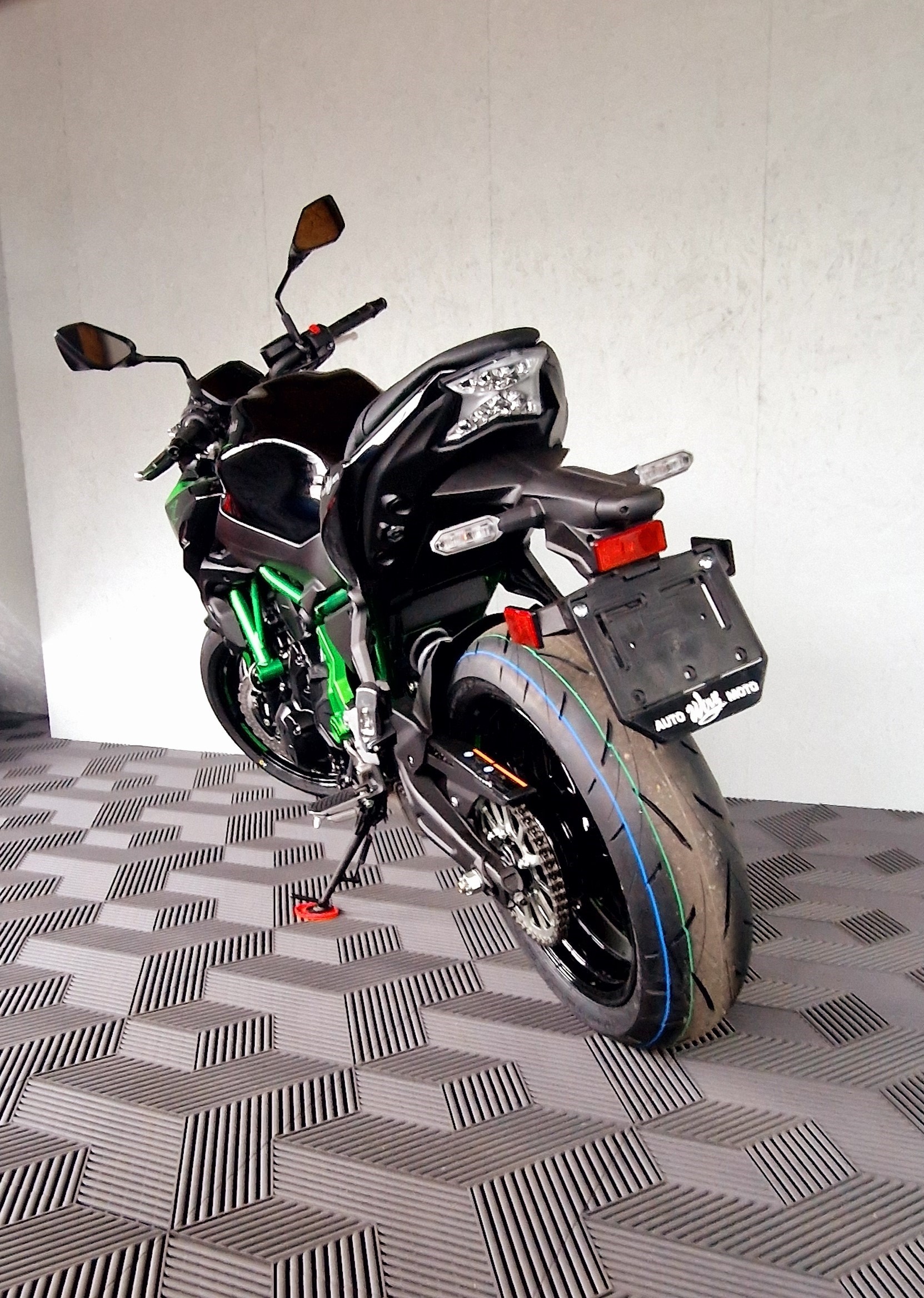 かびぱんページ KAWASAKI Z 650 (35kW) For sale