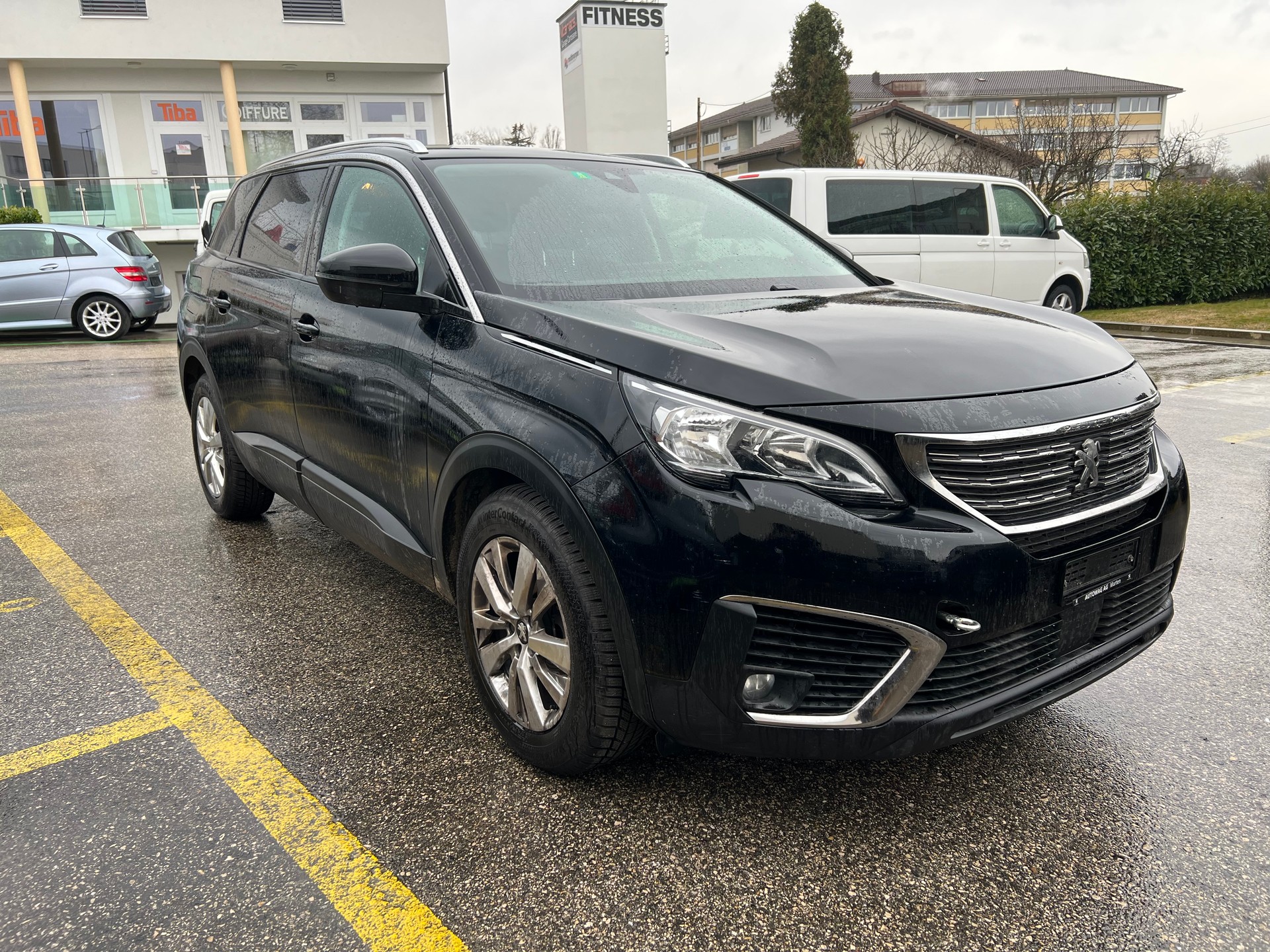 PEUGEOT 5008 1.2 Pure Tech Active-showroom-element-1