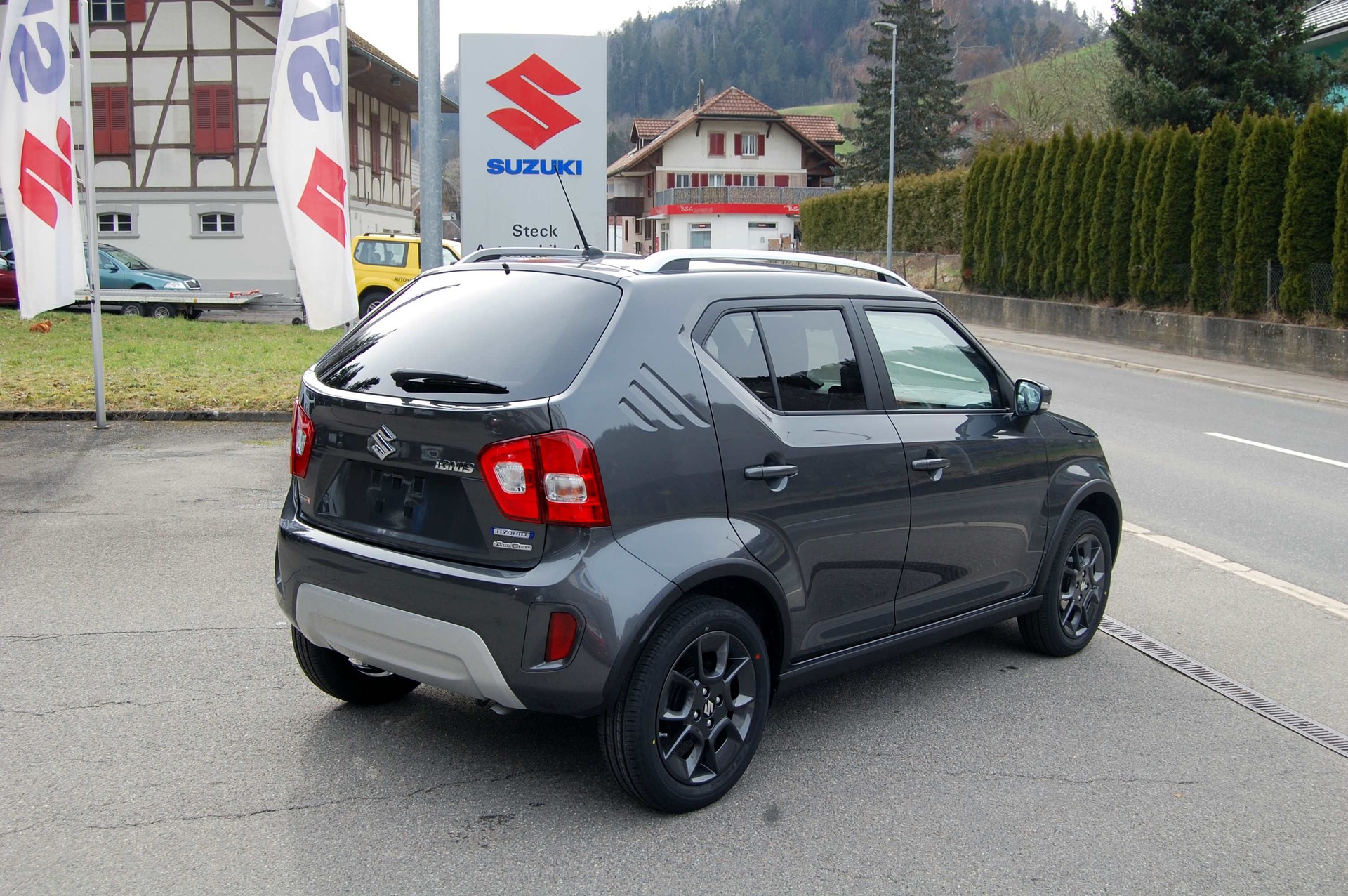 SUZUKI Ignis 1.2i Compact Top Hybrid 4x4-showroom-element-3