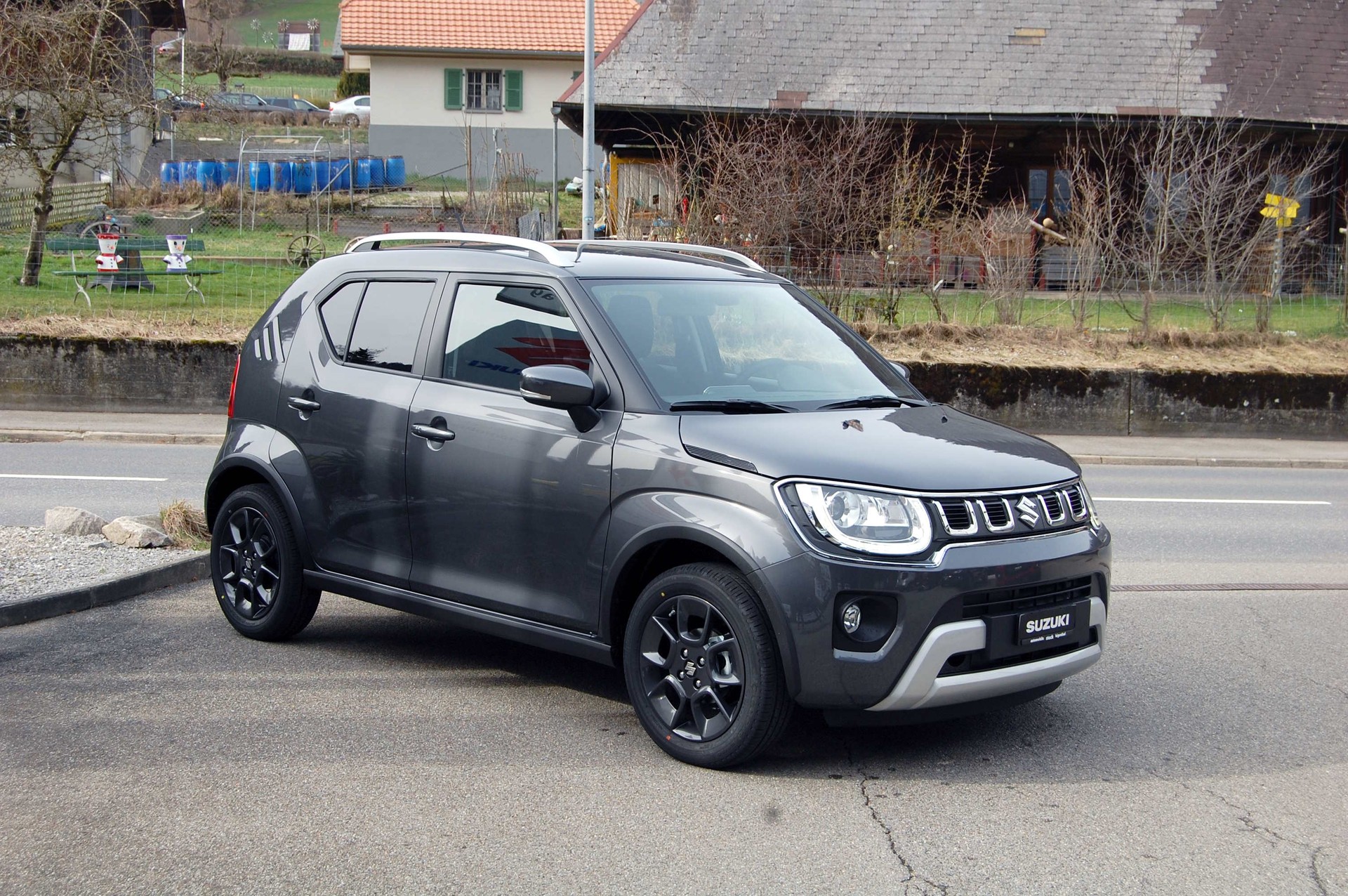 SUZUKI Ignis 1.2i Compact Top Hybrid 4x4-showroom-element-2