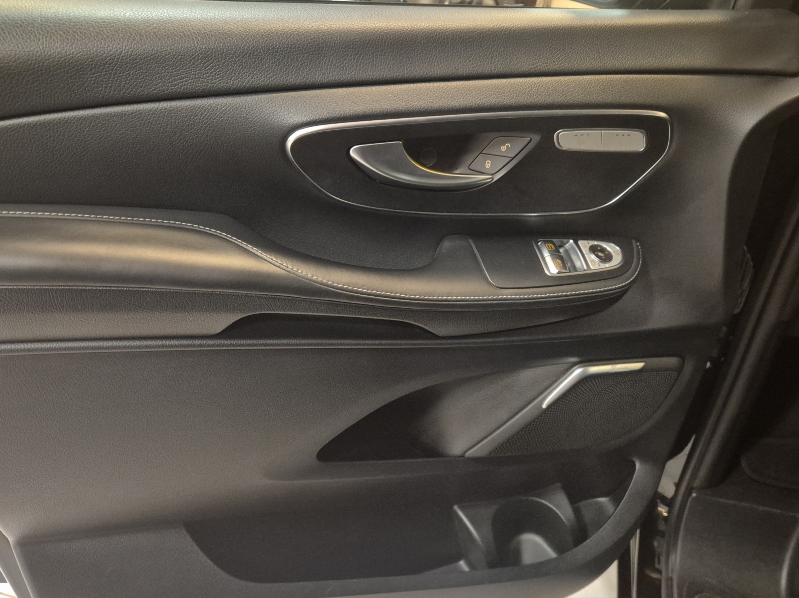 Image MERCEDES-BENZ V-300 V 300 d Avantgarde L 4M