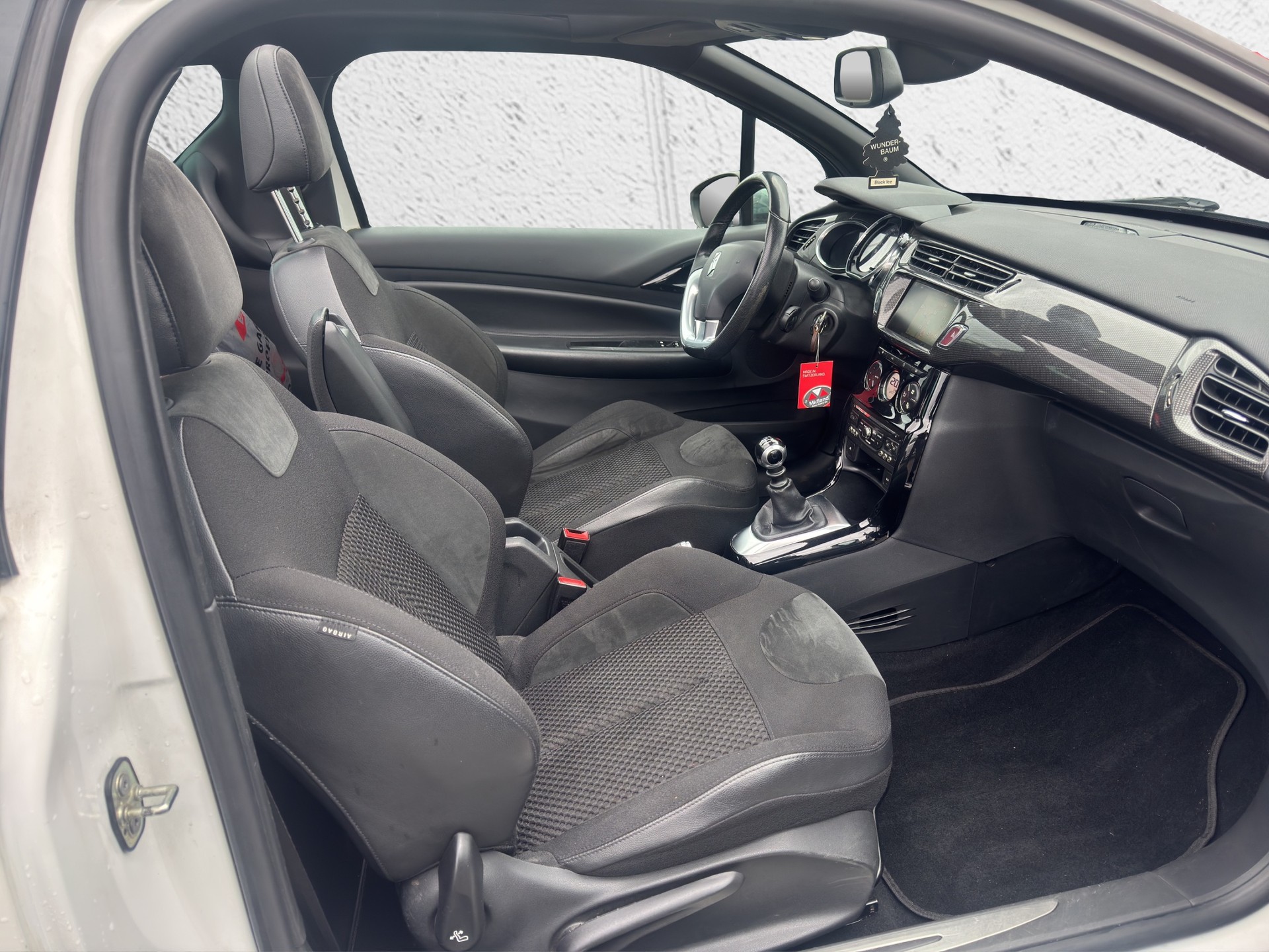 AUDI Q5 2.0 TDI quattro S-tronic-image-15