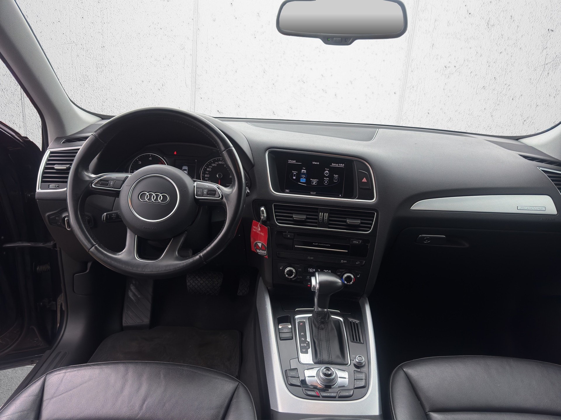 AUDI Q5 2.0 TDI quattro S-tronic-image-5