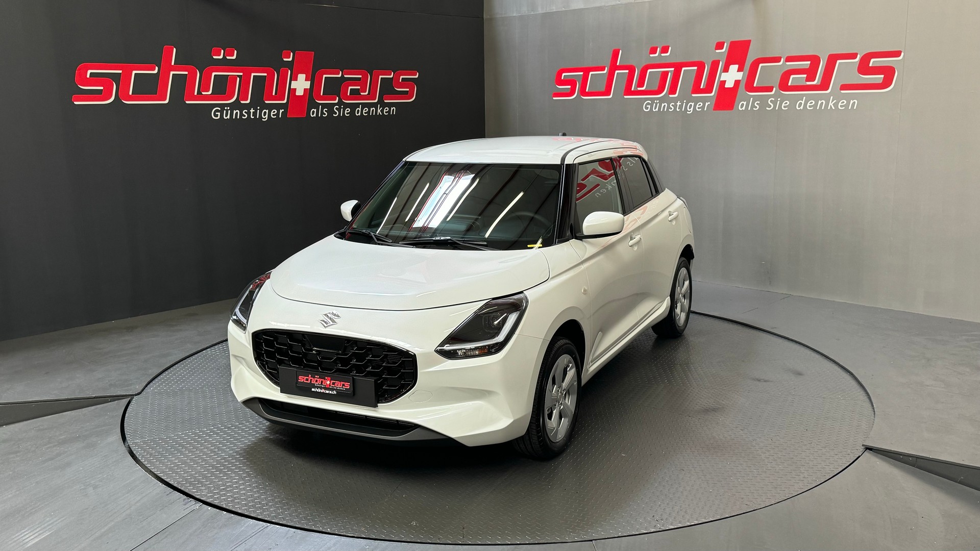 SUZUKI Swift 1.2 Compact+ Hybrid CVT-showroom-element-1