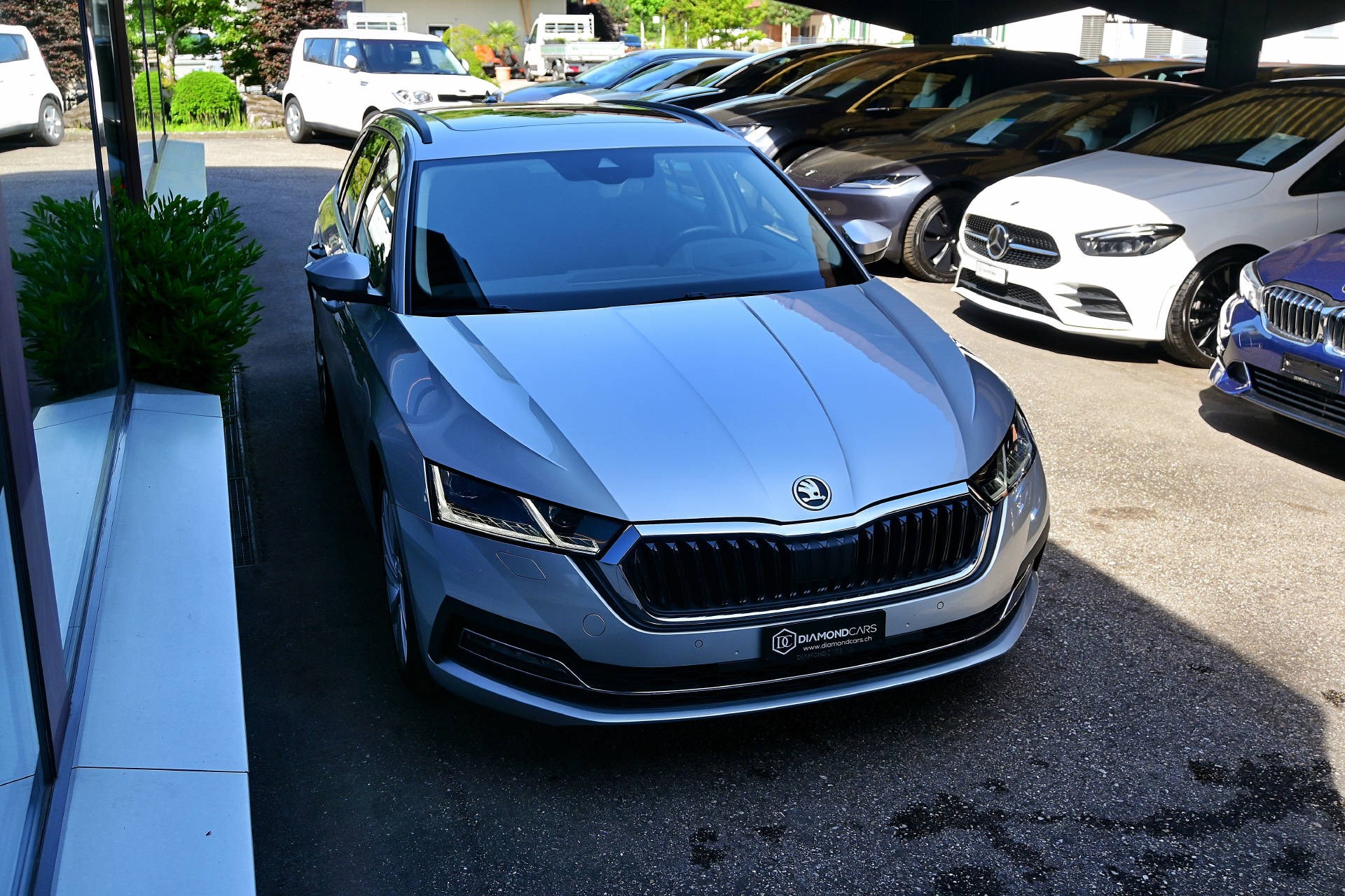 SKODA Octavia Combi 2.0 TDI 4x4 DSG *200PS*HUD*Panorama*R.K.*-showroom-element-2