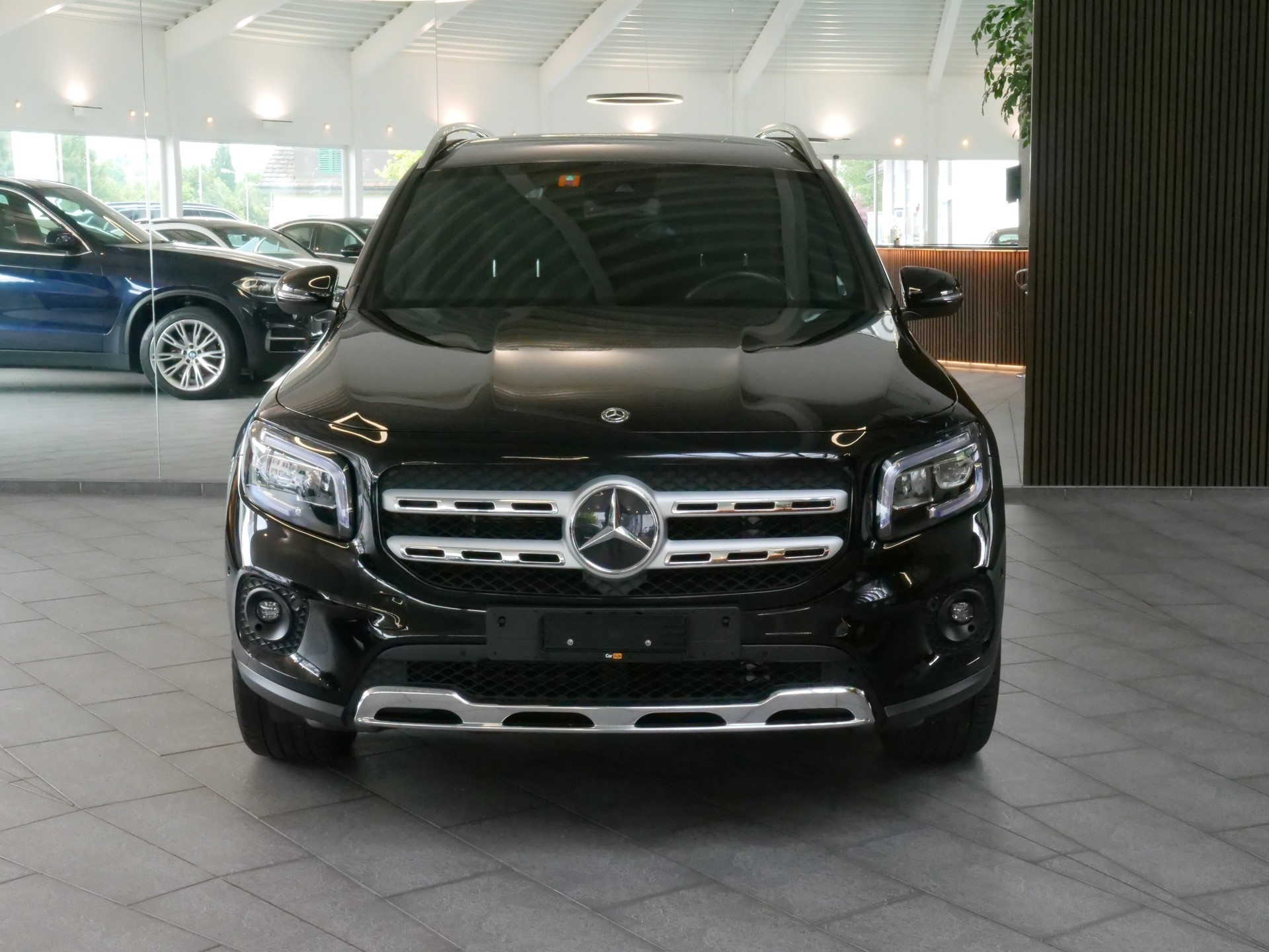 MERCEDES-BENZ GLB 220 d 4Matic Progressive 8G-Tronic-showroom-element-1
