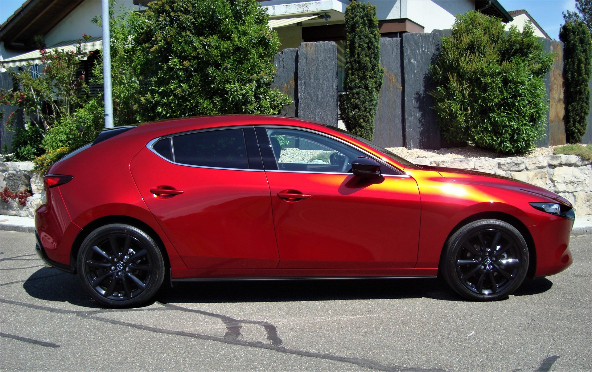MAZDA 3 Hatchback SKYACTIV-X MHybrid 186 Homura AWD Automat-image-16