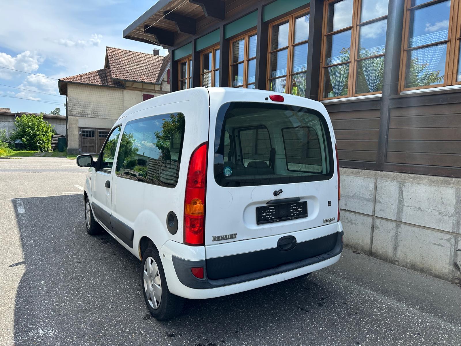 RENAULT Kangoo 1.2 16V Authentique-showroom-element-2