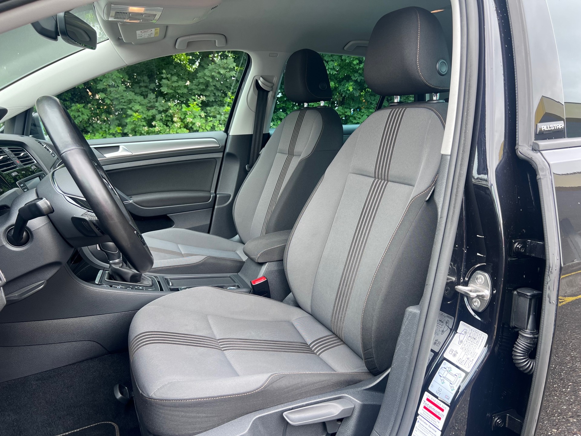 VW Golf 1.4 TSI Allstar DSG-showroom-element-3