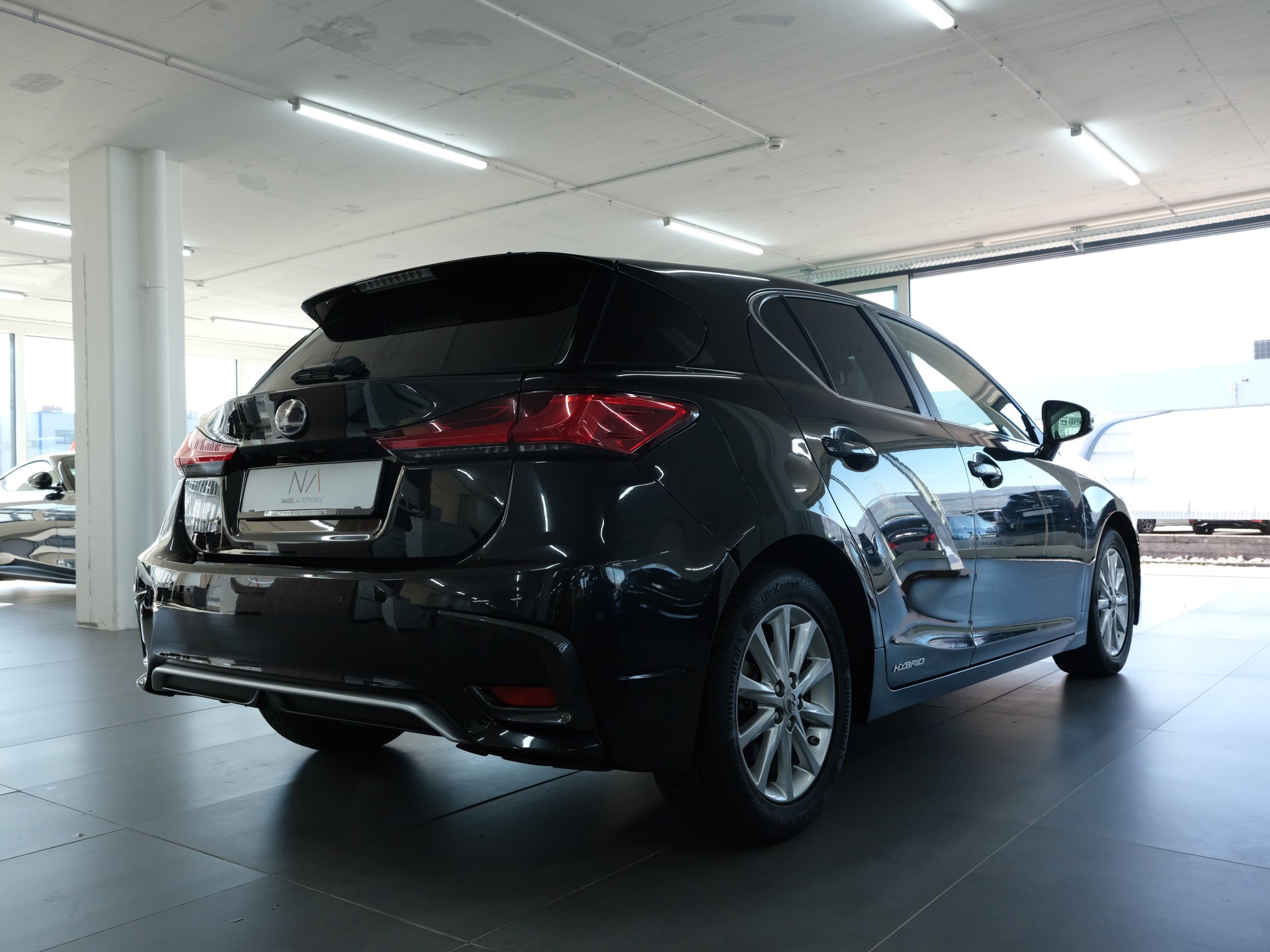 LEXUS CT 200h 1.8 comfort CVT-showroom-element-1