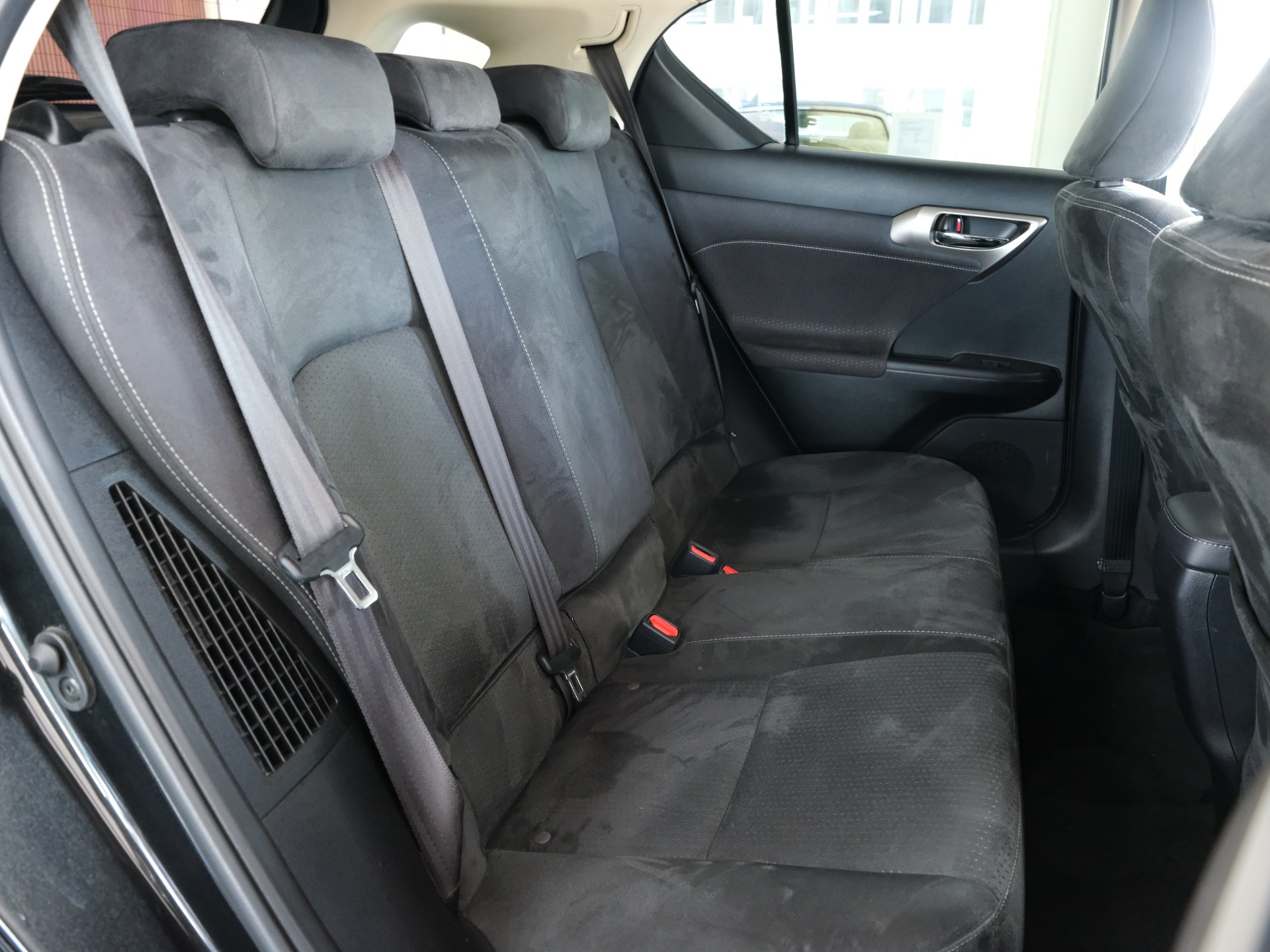 LEXUS CT 200h 1.8 comfort CVT-image-10