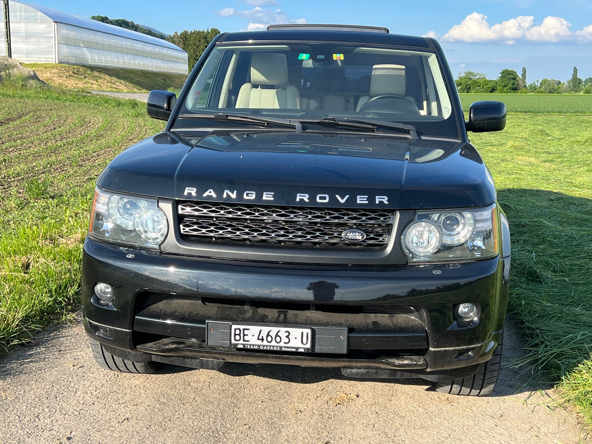 LAND ROVER B5a...RANGE ROVER3.0 TDV6 SPORT HSE. AUTOMAT. LÄUFT GUT.... 3.0 DIESEL B5a !! IDEAL FÜR EXPORT. PREIS 5`600.--showroom-element-1