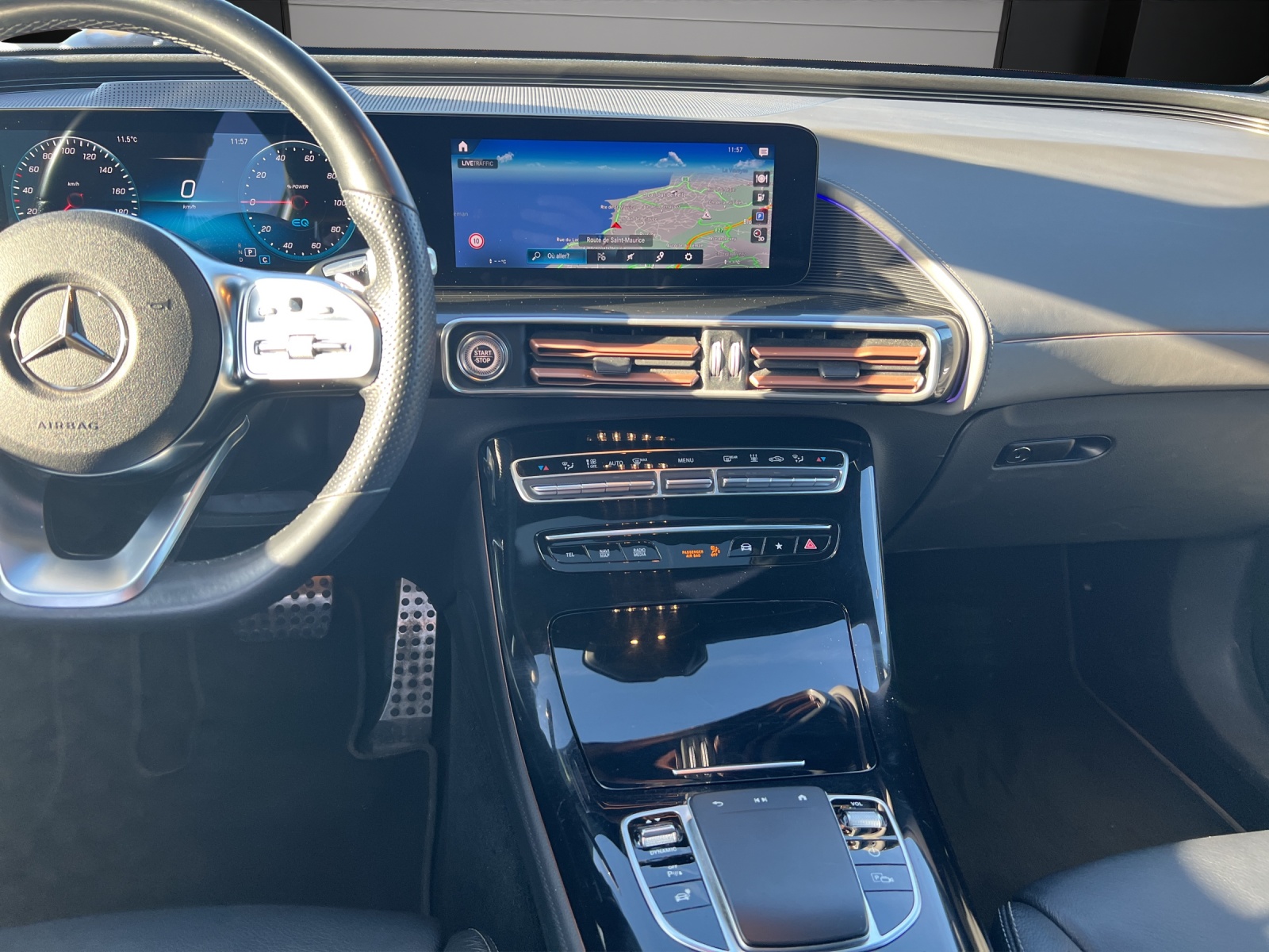 Image MERCEDES-BENZ EQC-400 EQC 400 AMG Line 4Matic