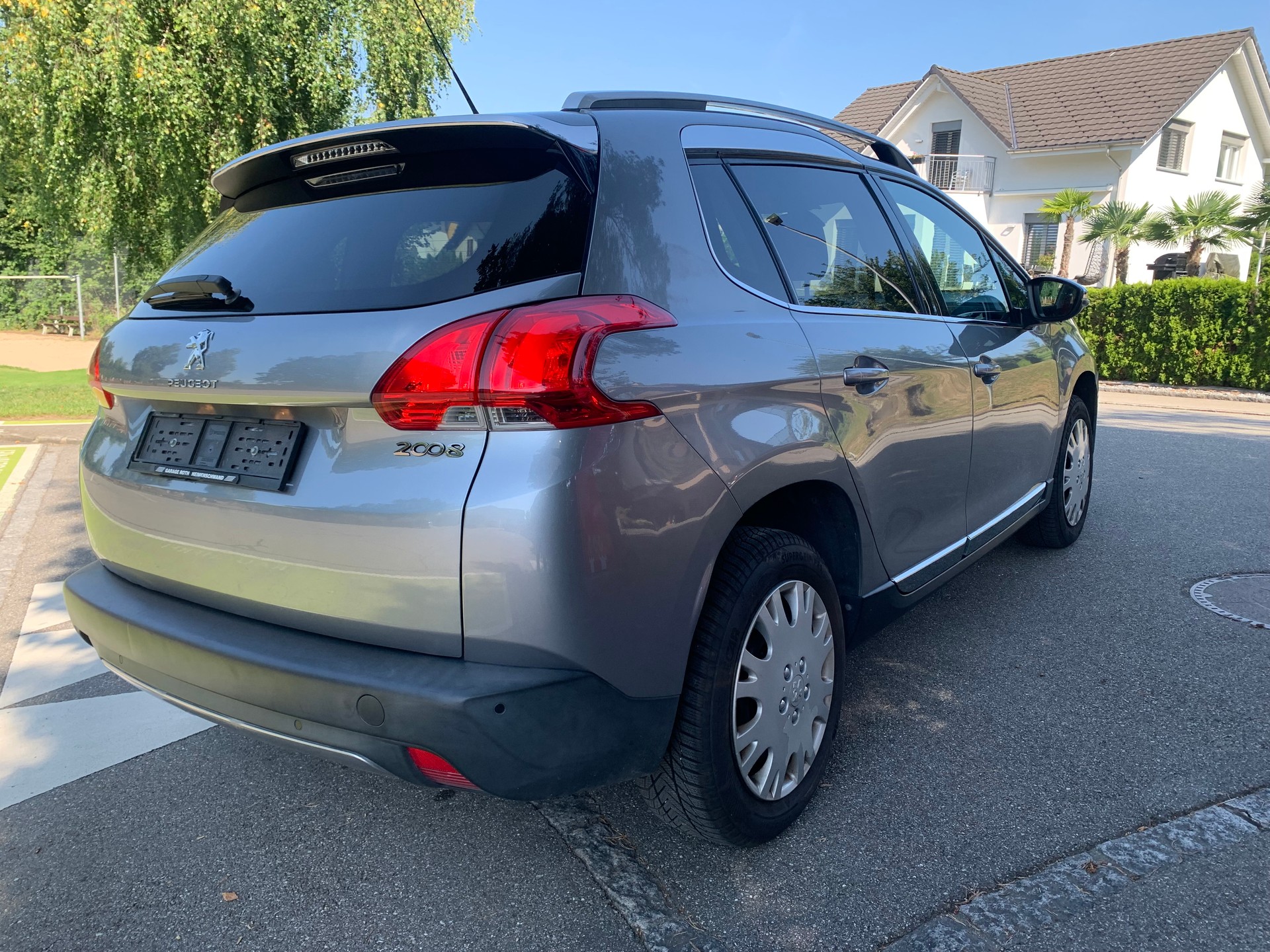 PEUGEOT 2008 1.6 VTI Allure-showroom-element-3