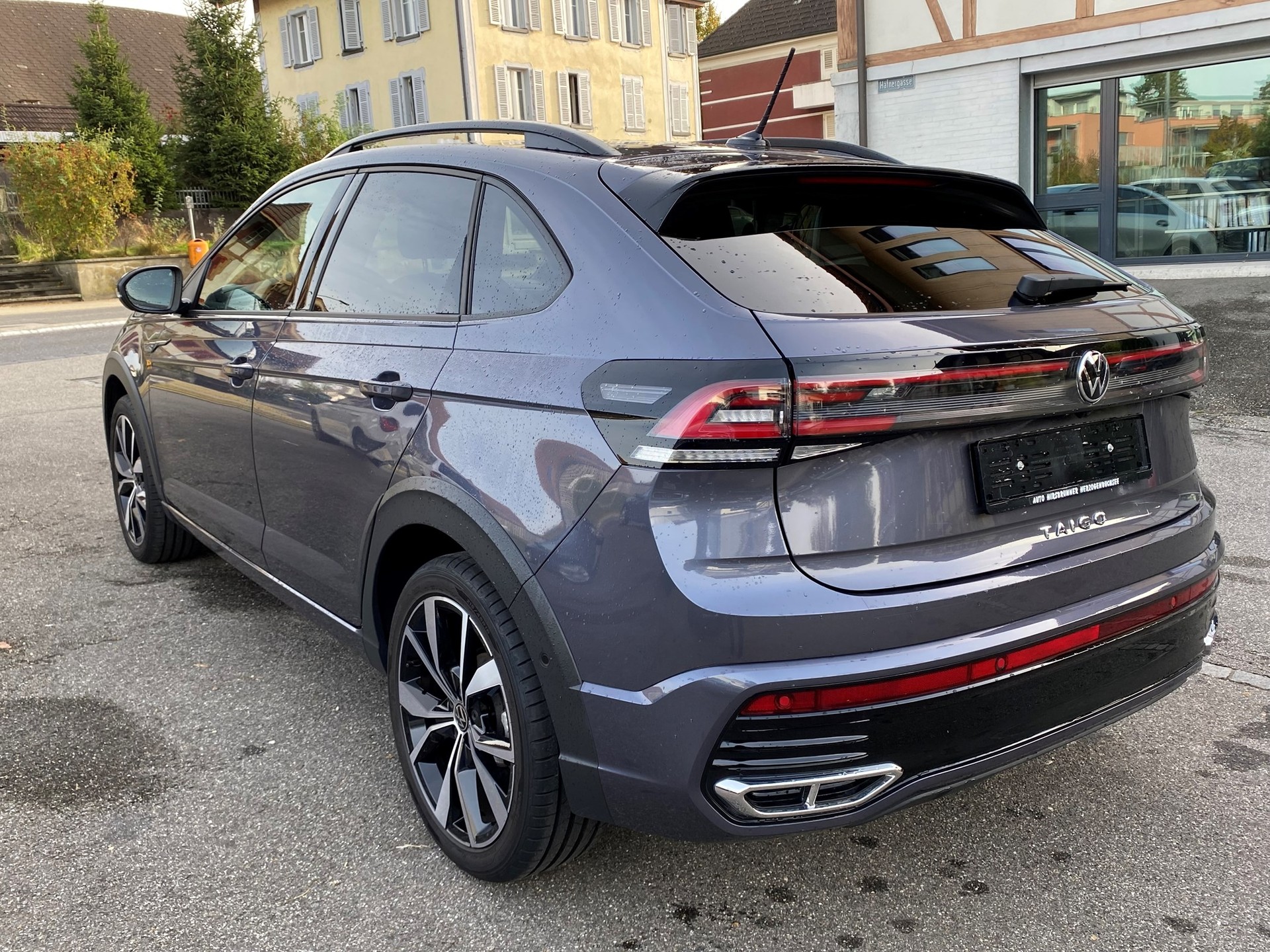 VW Taigo 1.0 TSI R-Line DSG-image-6