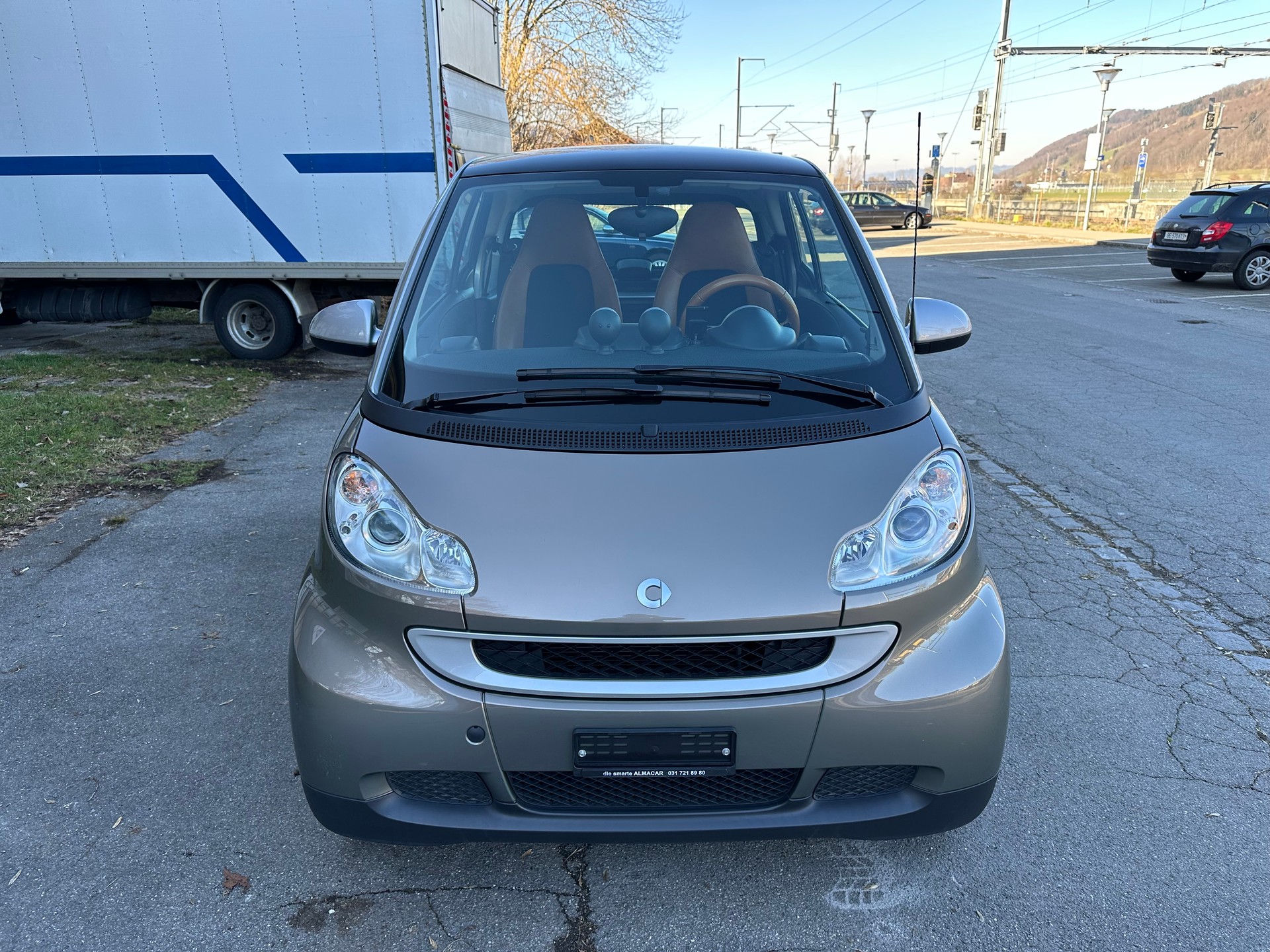 SMART fortwo limited one softouch Frisch ab MFK und Service-showroom-element-1