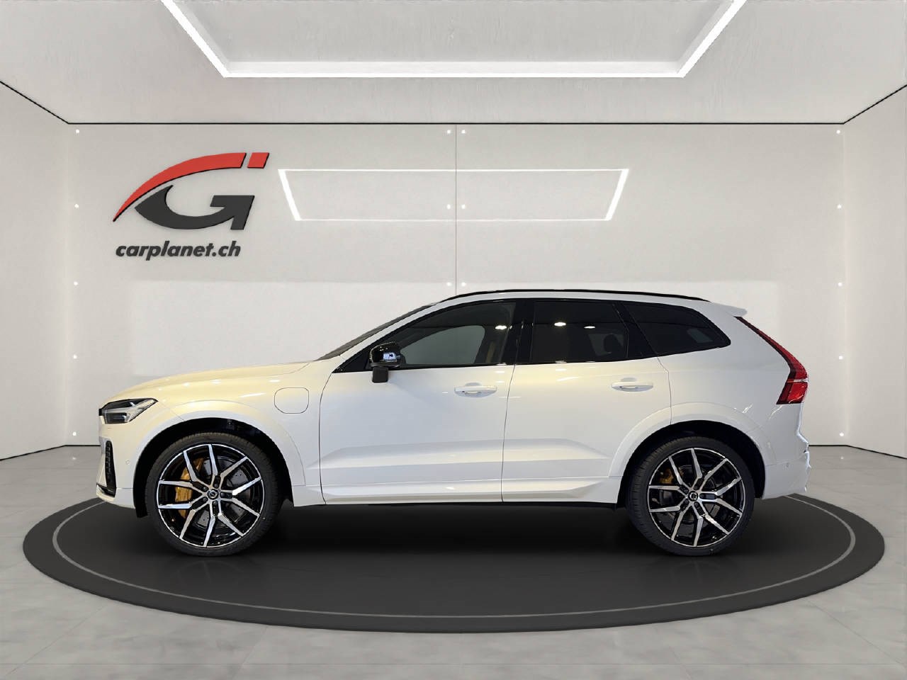 VOLVO XC60 2.0 T8 TE Polestar eAWD-showroom-element-1