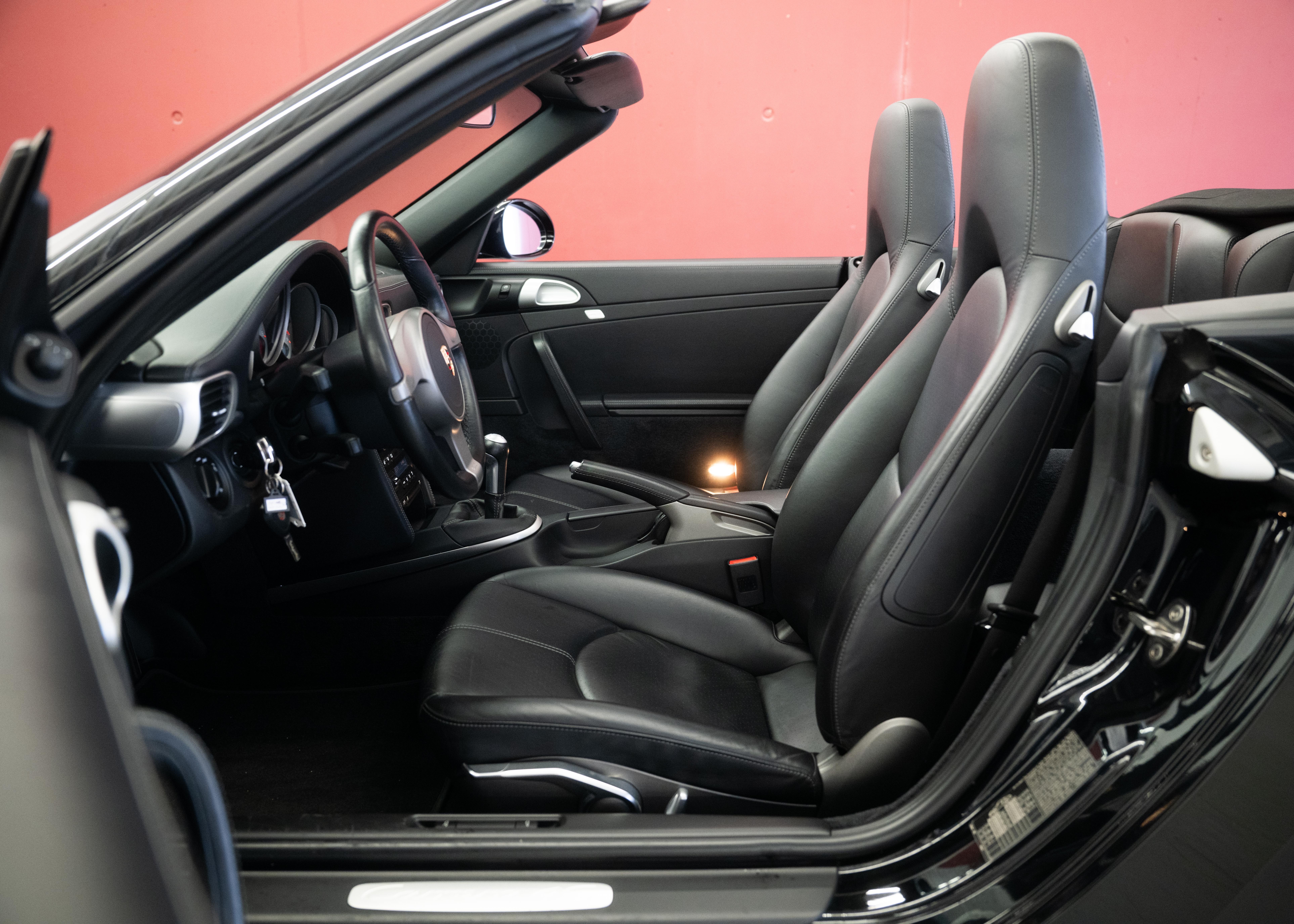 Image PORSCHE 911 911 Cabrio Carrera 4S