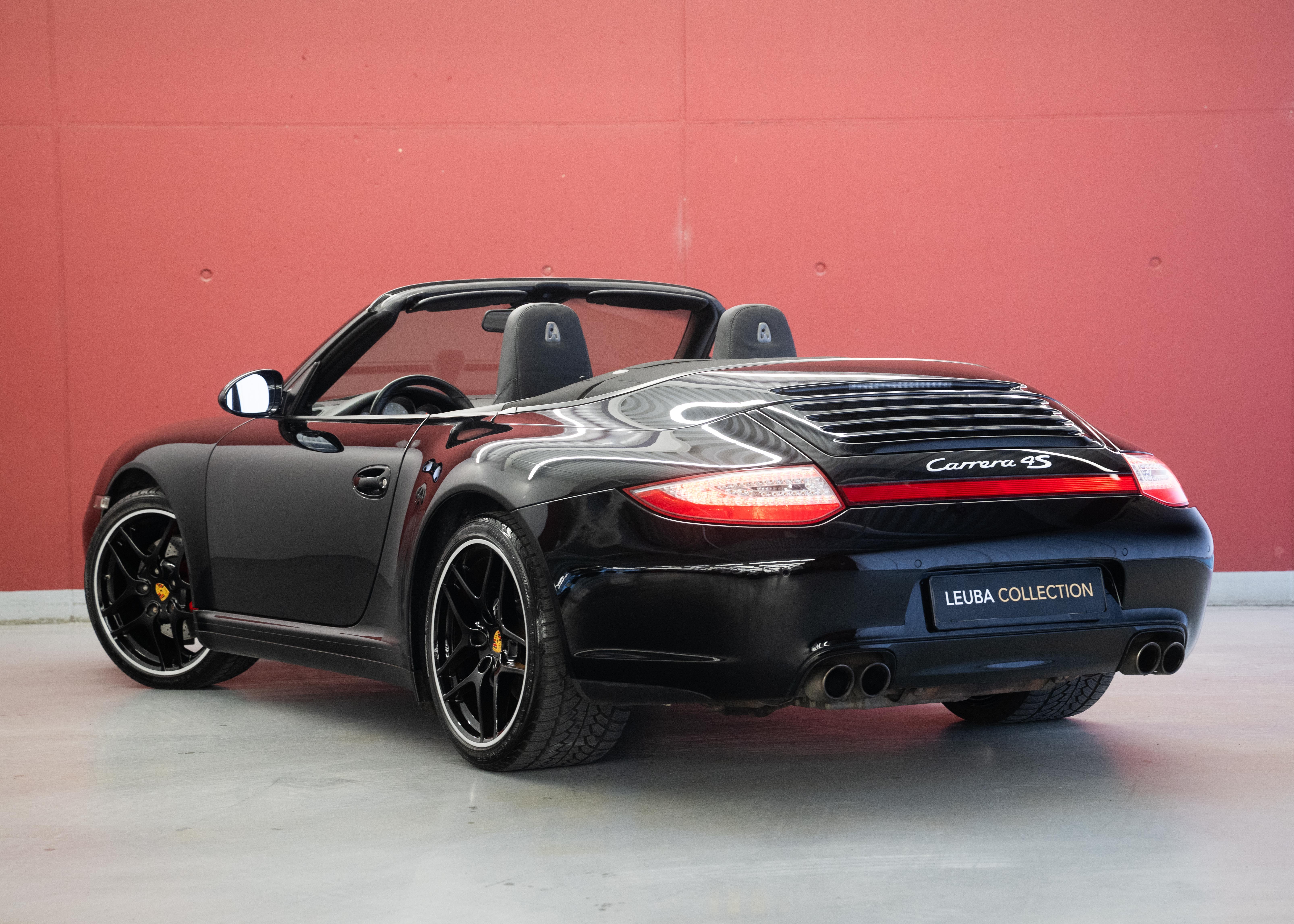 Image PORSCHE 911 911 Cabrio Carrera 4S