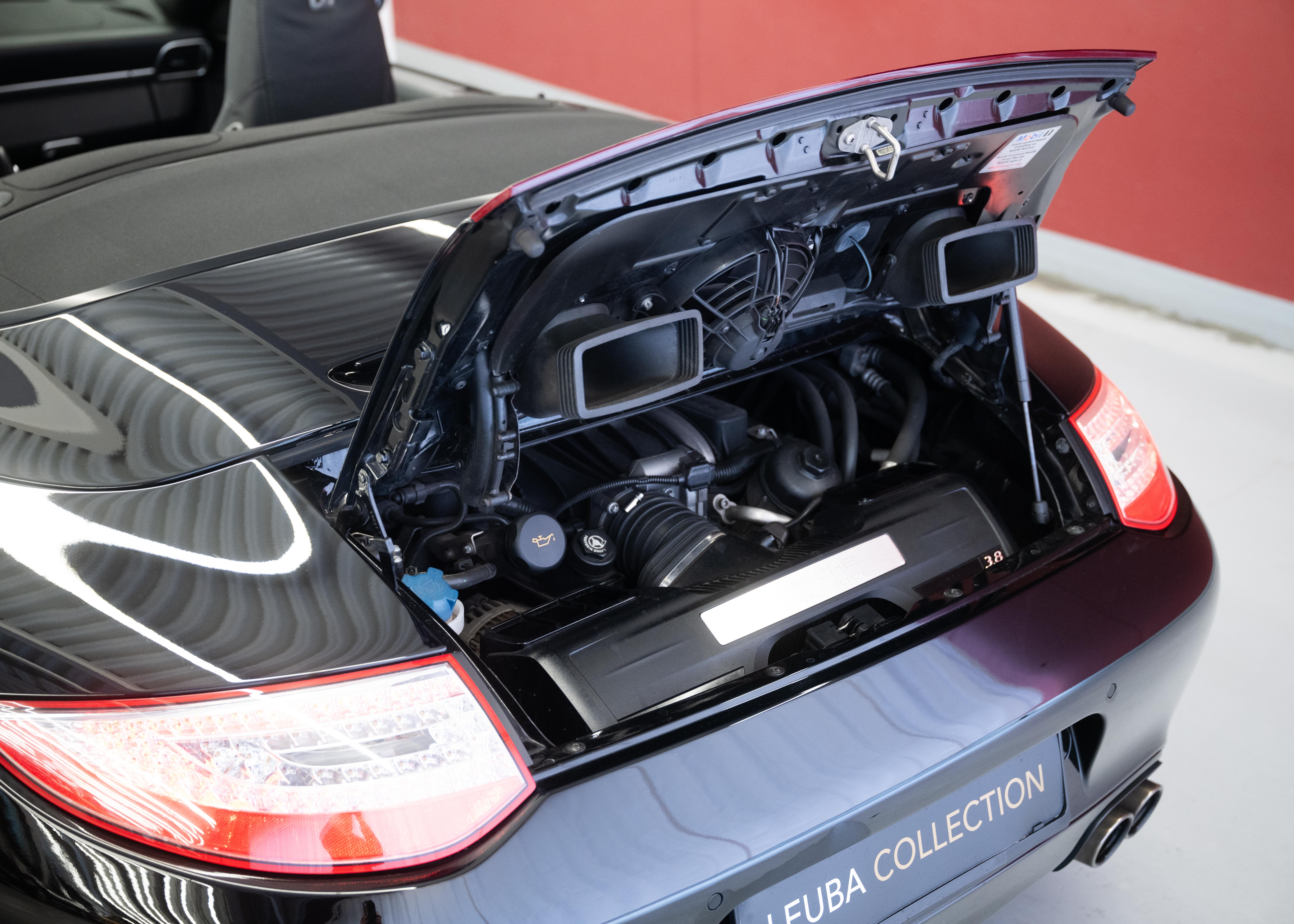 Image PORSCHE 911 911 Cabrio Carrera 4S