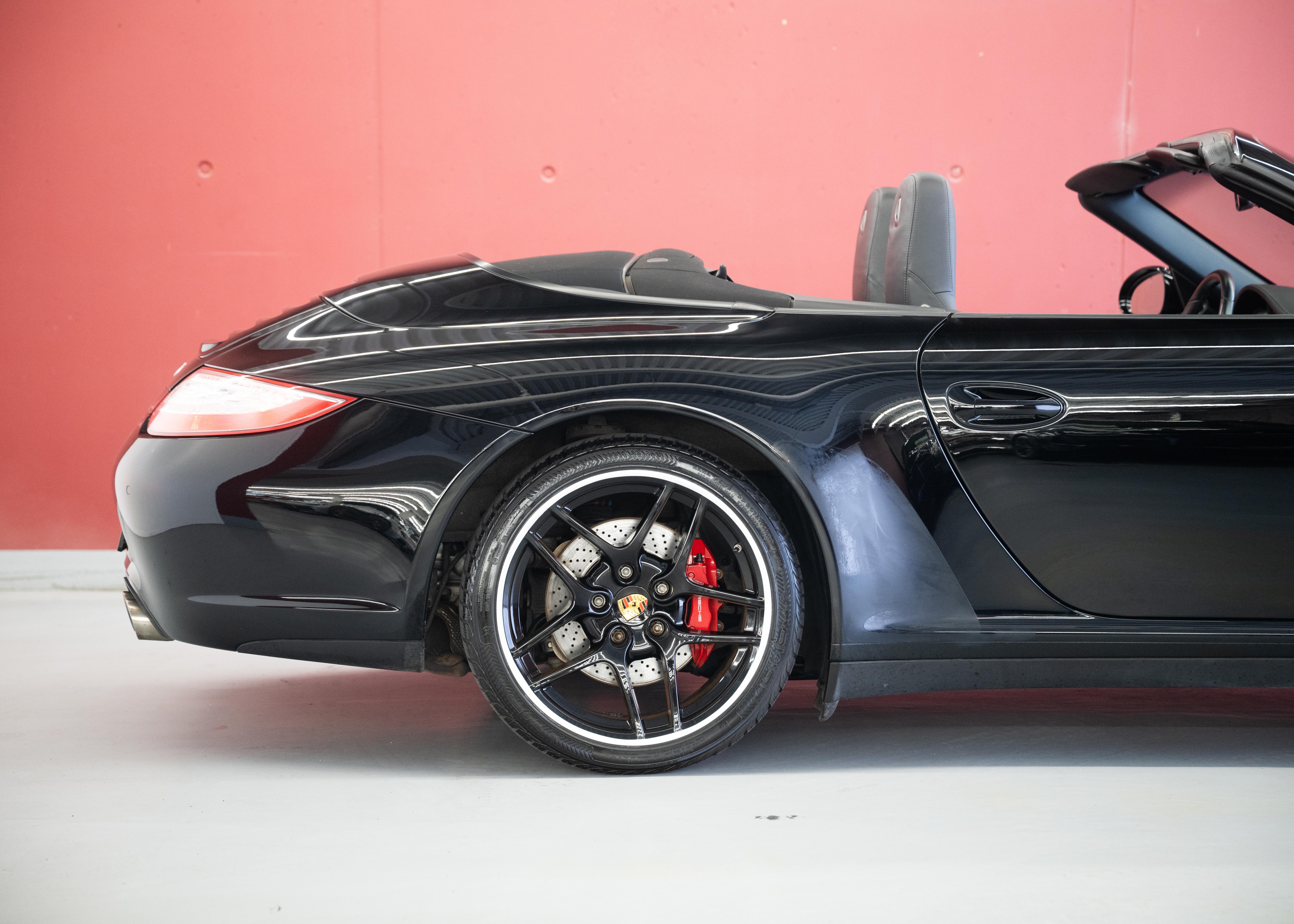 Image PORSCHE 911 911 Cabrio Carrera 4S