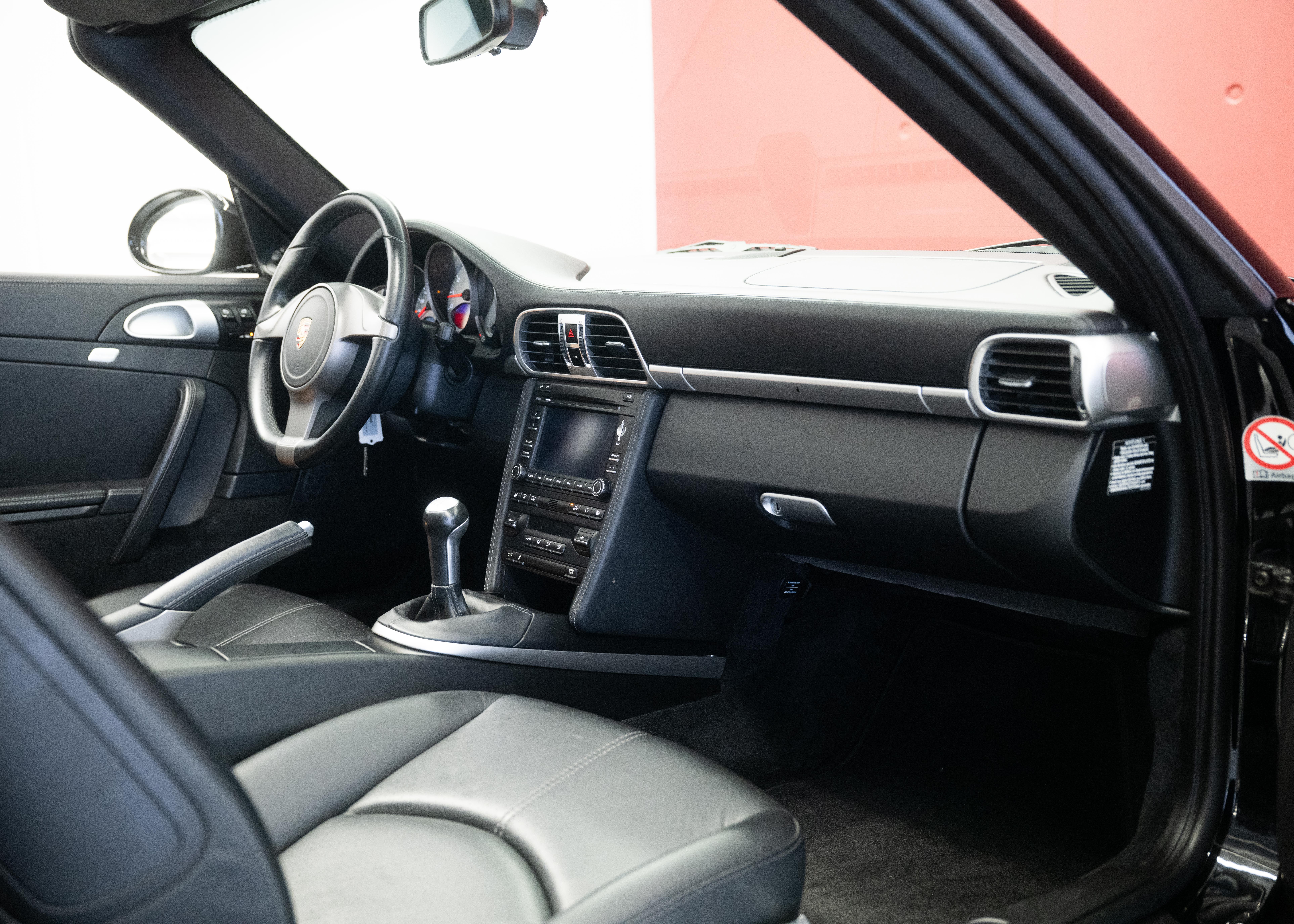 Image PORSCHE 911 911 Cabrio Carrera 4S