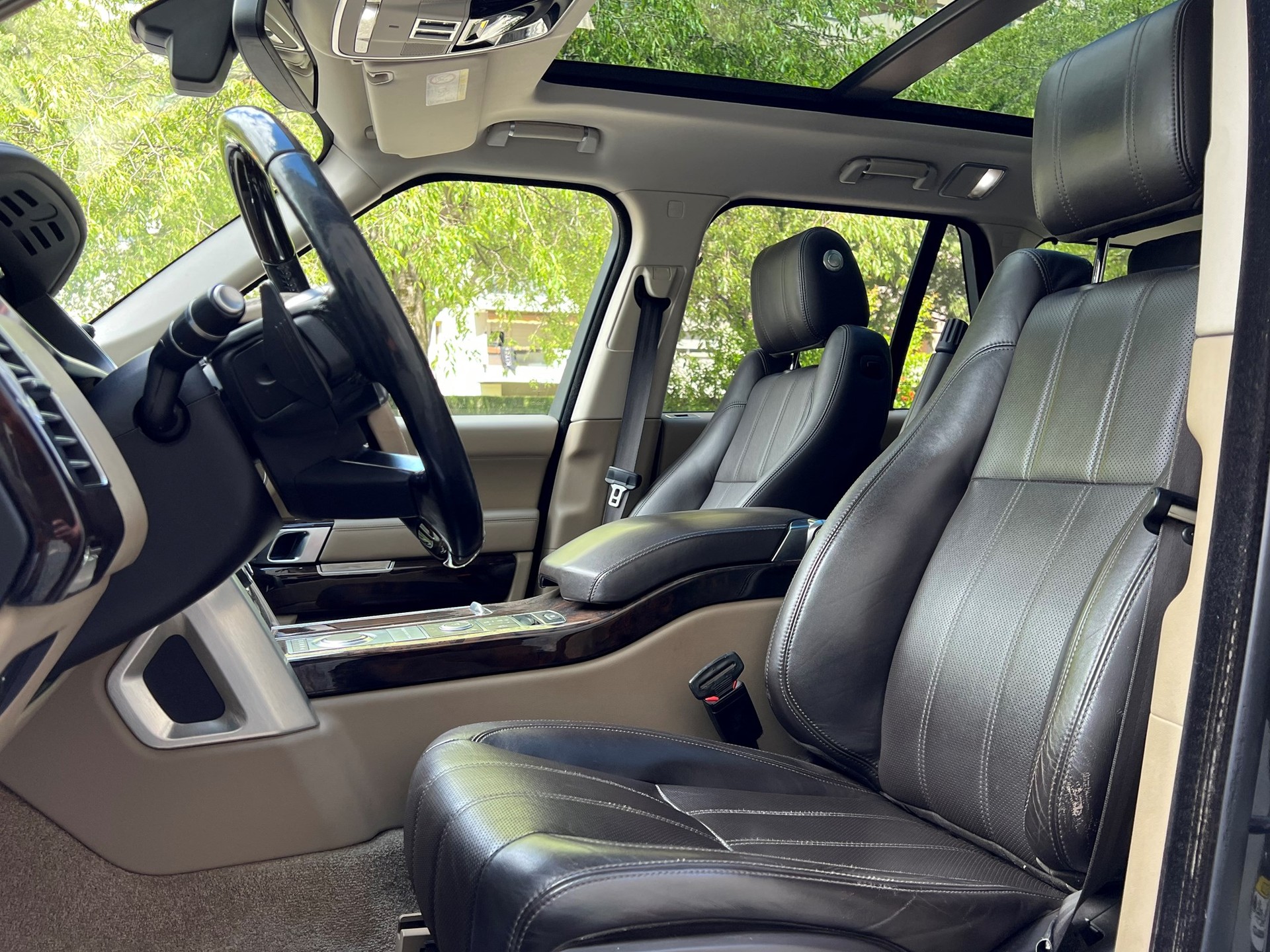 LAND ROVER Range Rover 4.4 SDV8 Autobiography Automatic-image-11