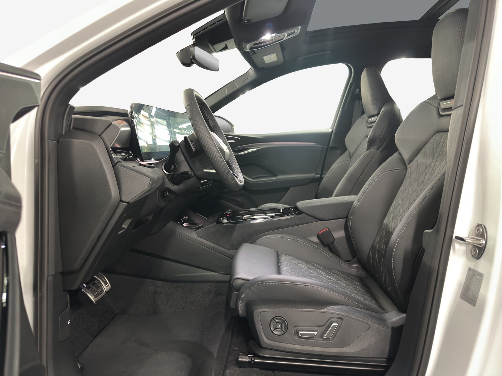 AUDI Q6 e-tron quattro-image-7