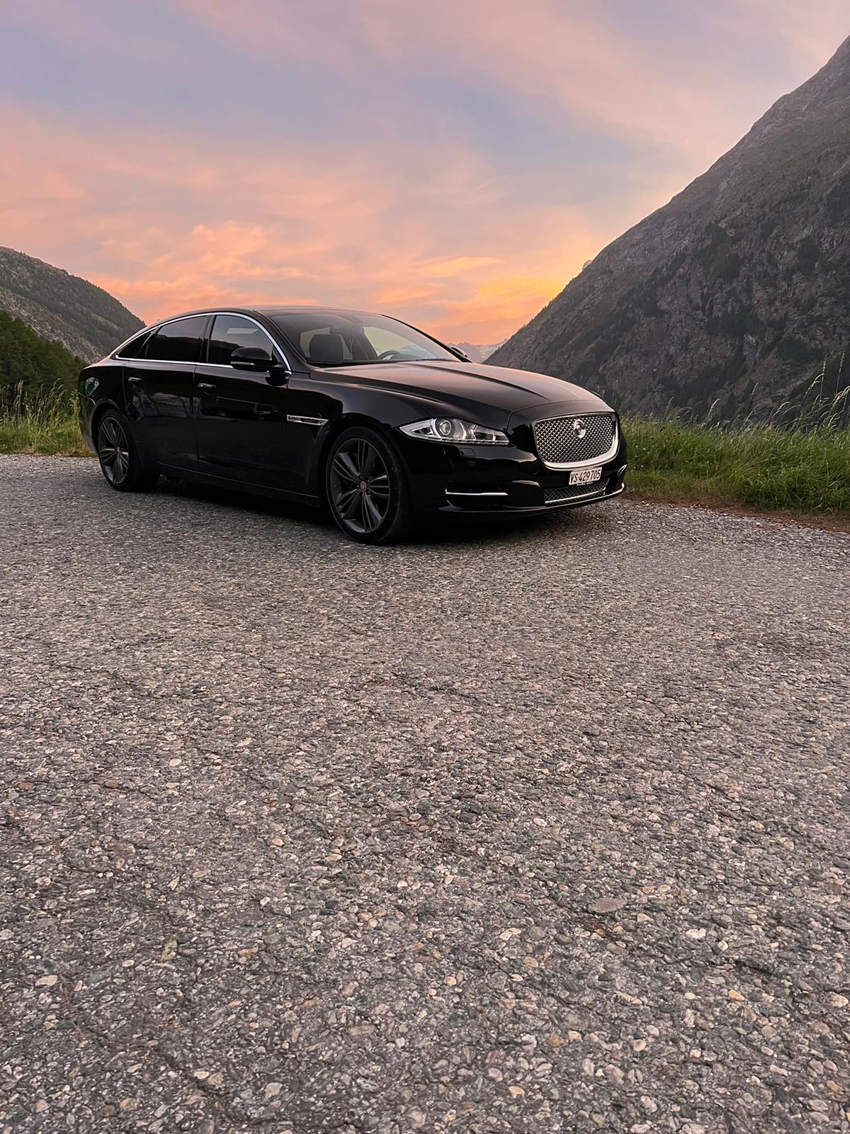 JAGUAR XJ LWB 5.0 V8 S/C Supersport Automatic