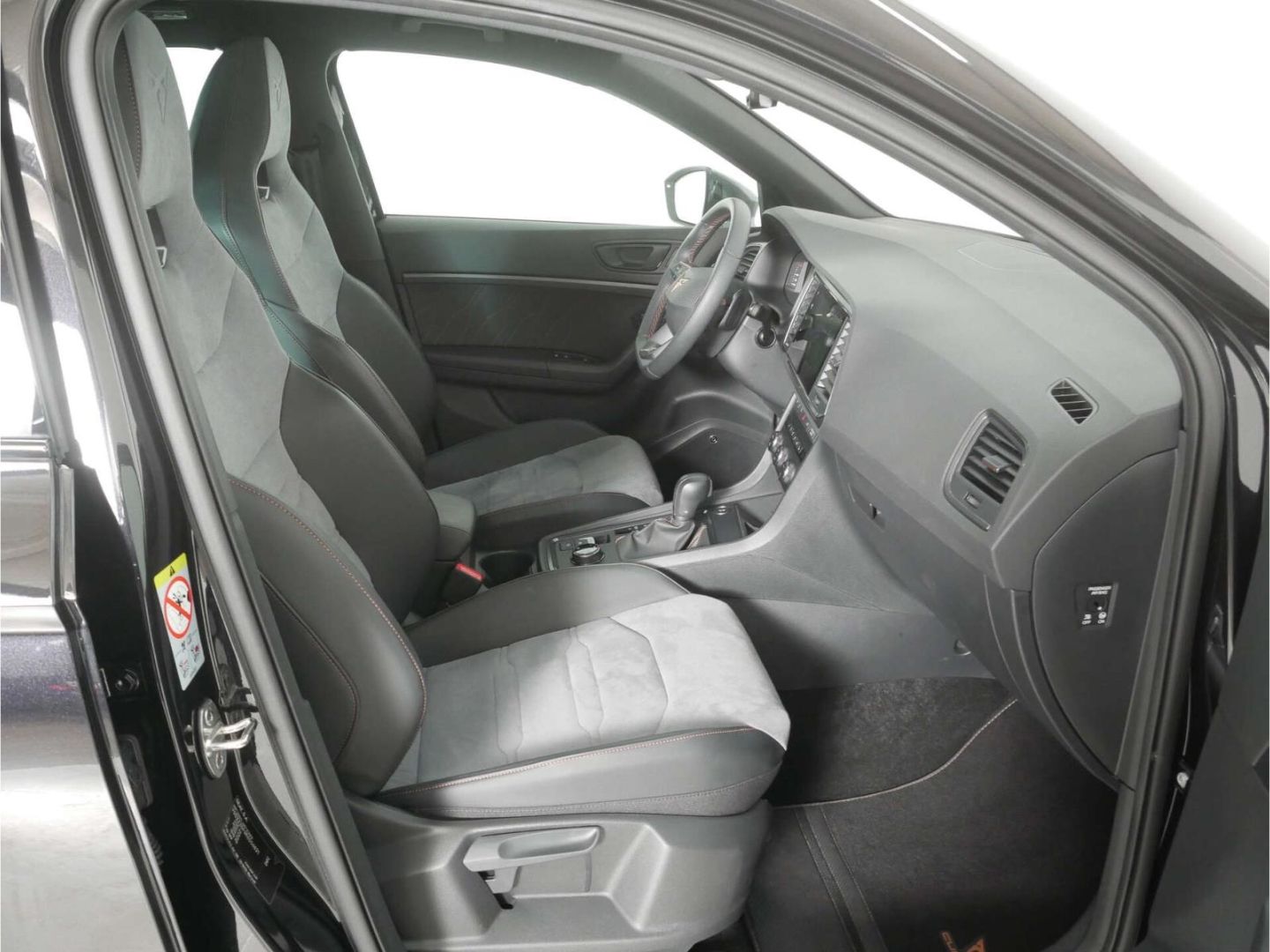 CUPRA Ateca 2.0TSI VZ 300 Edition 4Drive DSG-image-6