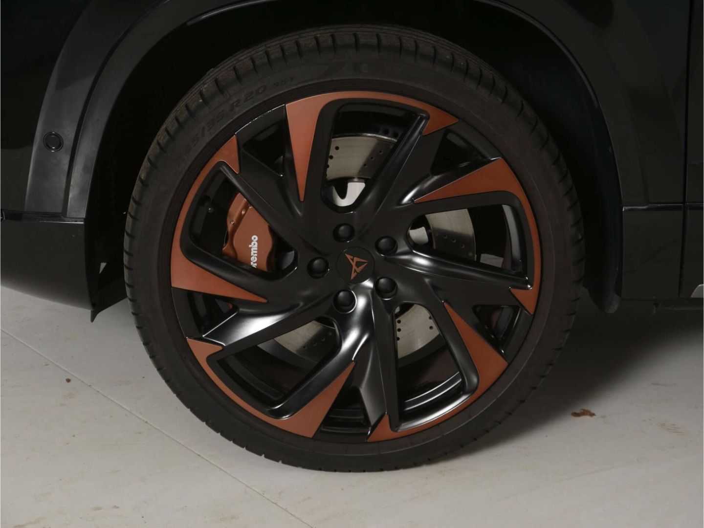 CUPRA Ateca 2.0TSI VZ 300 Edition 4Drive DSG-showroom-element-3