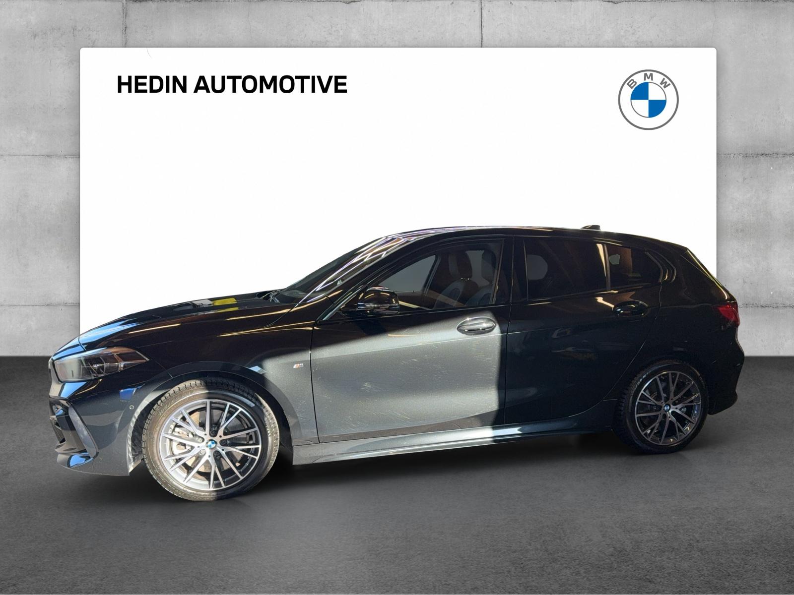 BMW 120d xDrive SAG-showroom-element-1