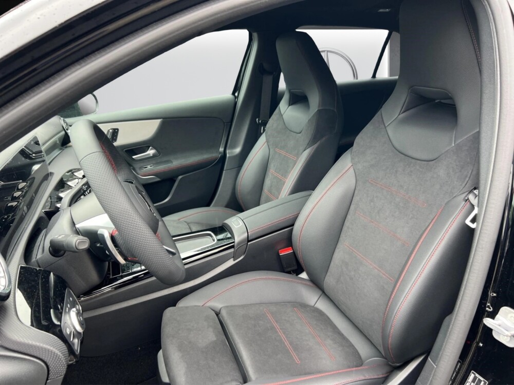 Image MERCEDES-BENZ A-220 A 220 4Matic 8G-DCT