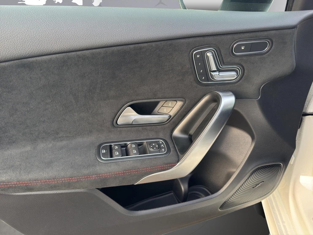 Image MERCEDES-BENZ A-250 A 250 4Matic 8G-DCT