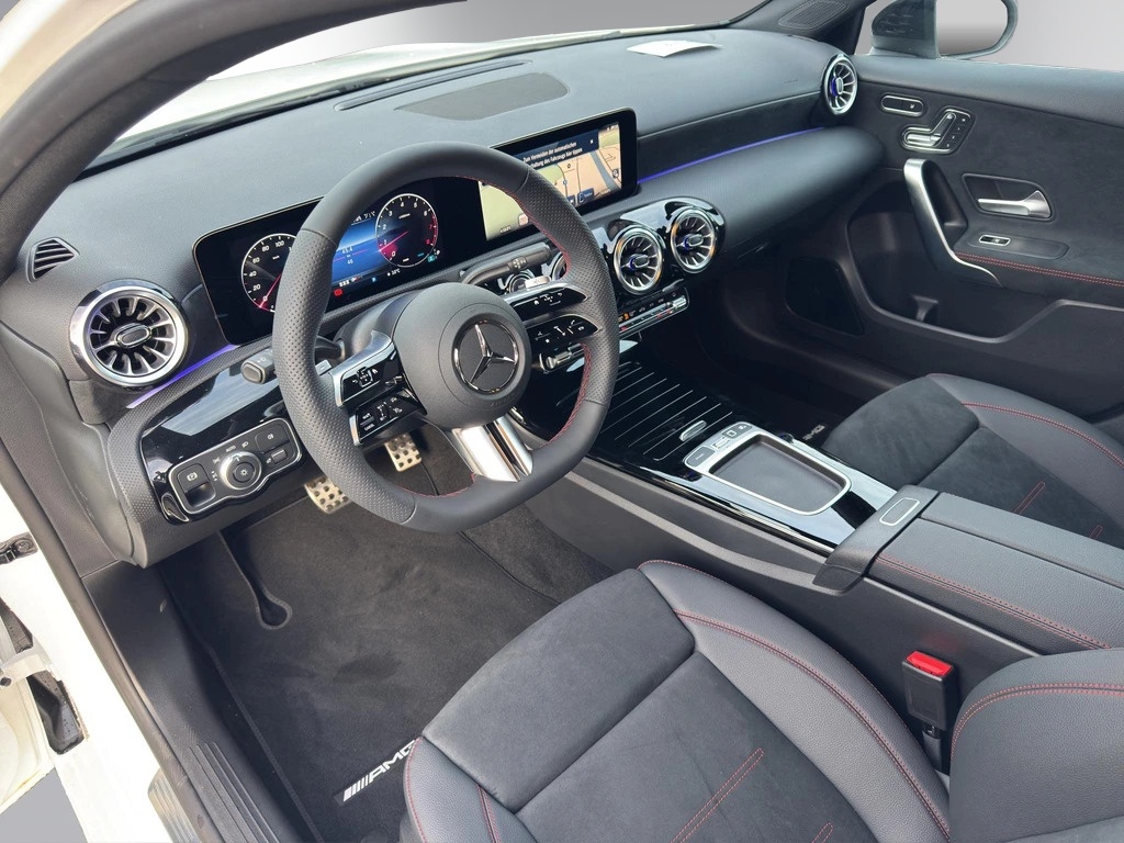 Image MERCEDES-BENZ A-250 A 250 4Matic 8G-DCT
