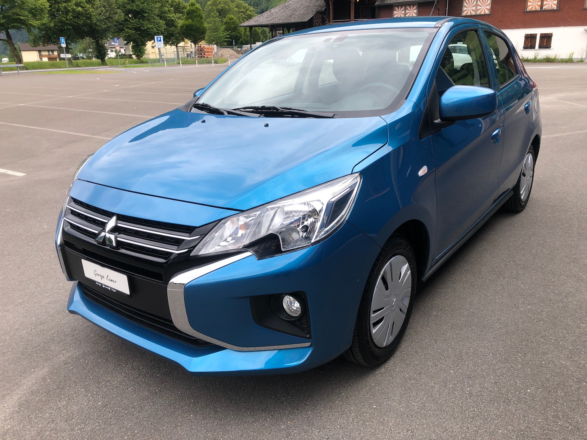MITSUBISHI Space Star 1.2 Inform-showroom-element-1