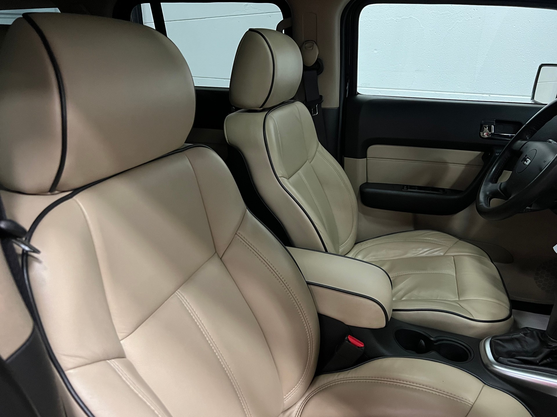 HUMMER H3 3.5 Luxury-image-21