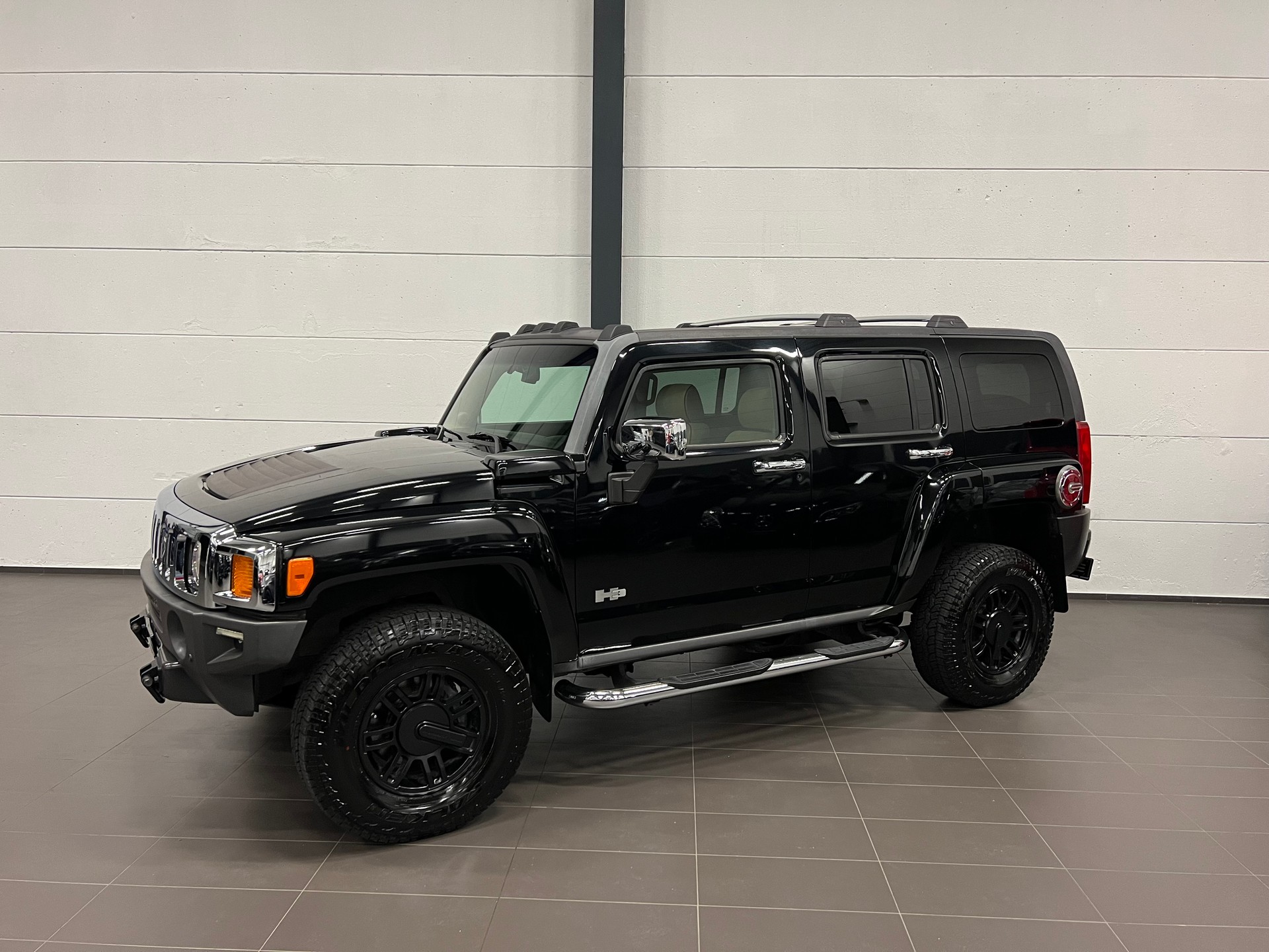 HUMMER H3 3.5 Luxury-image-6