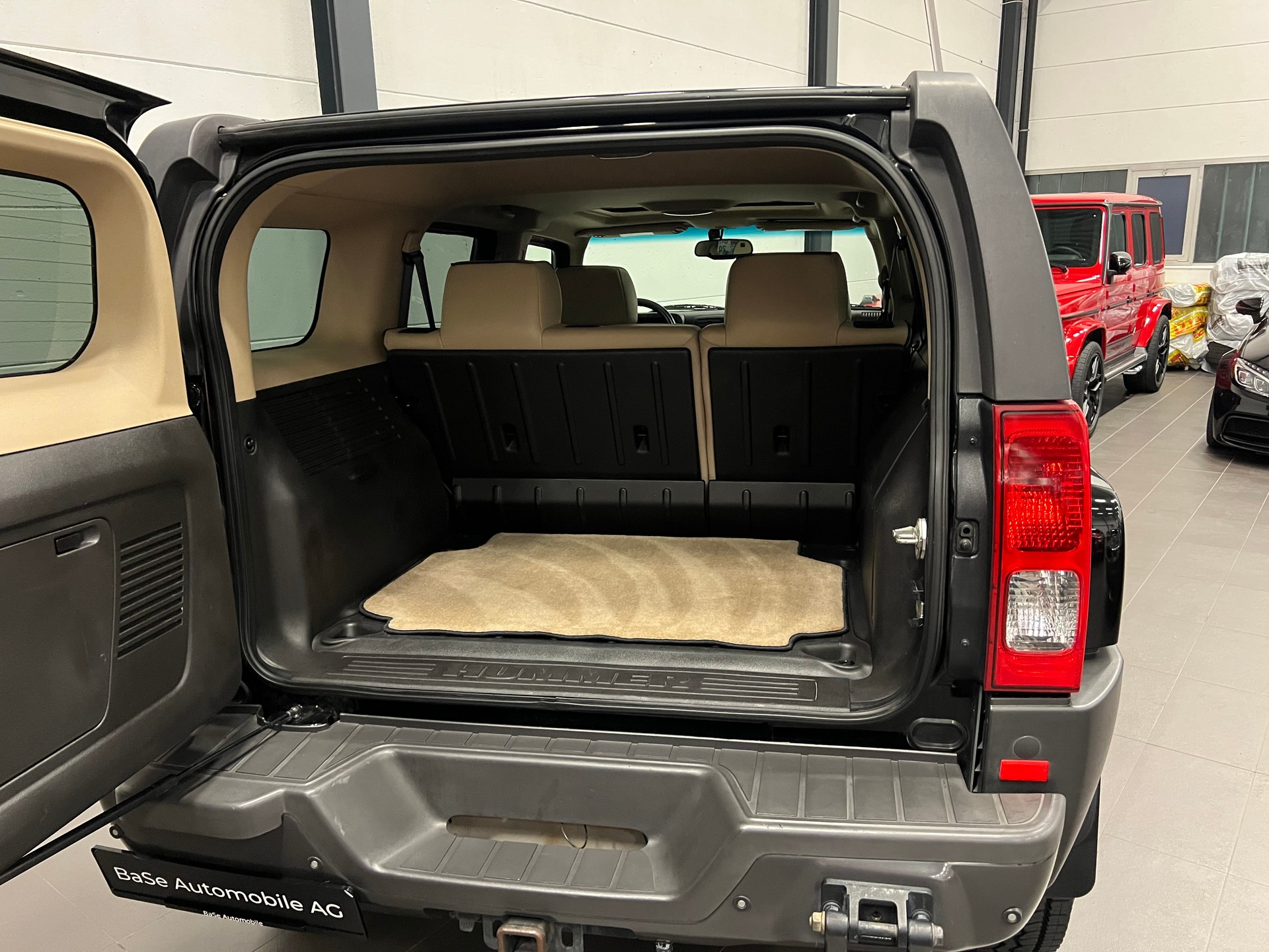 HUMMER H3 3.5 Luxury-image-26