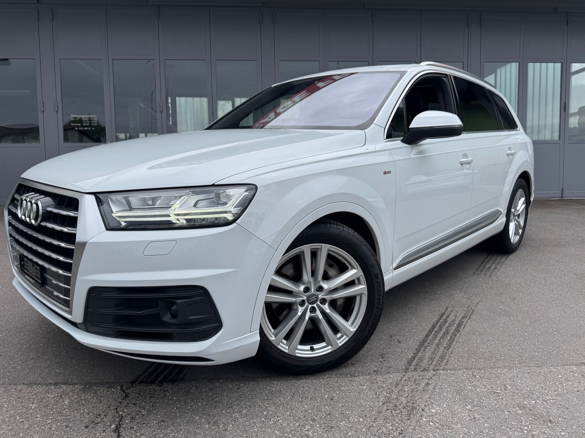 AUDI Q7 3.0 TDI S-Line quattro tiptronic