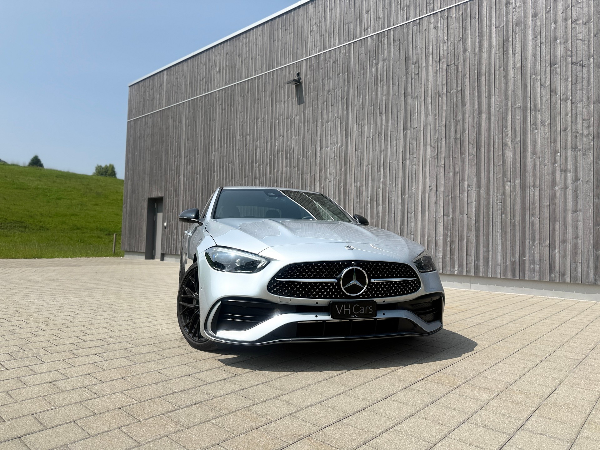 MERCEDES-BENZ C 300 4Matic AMG Line