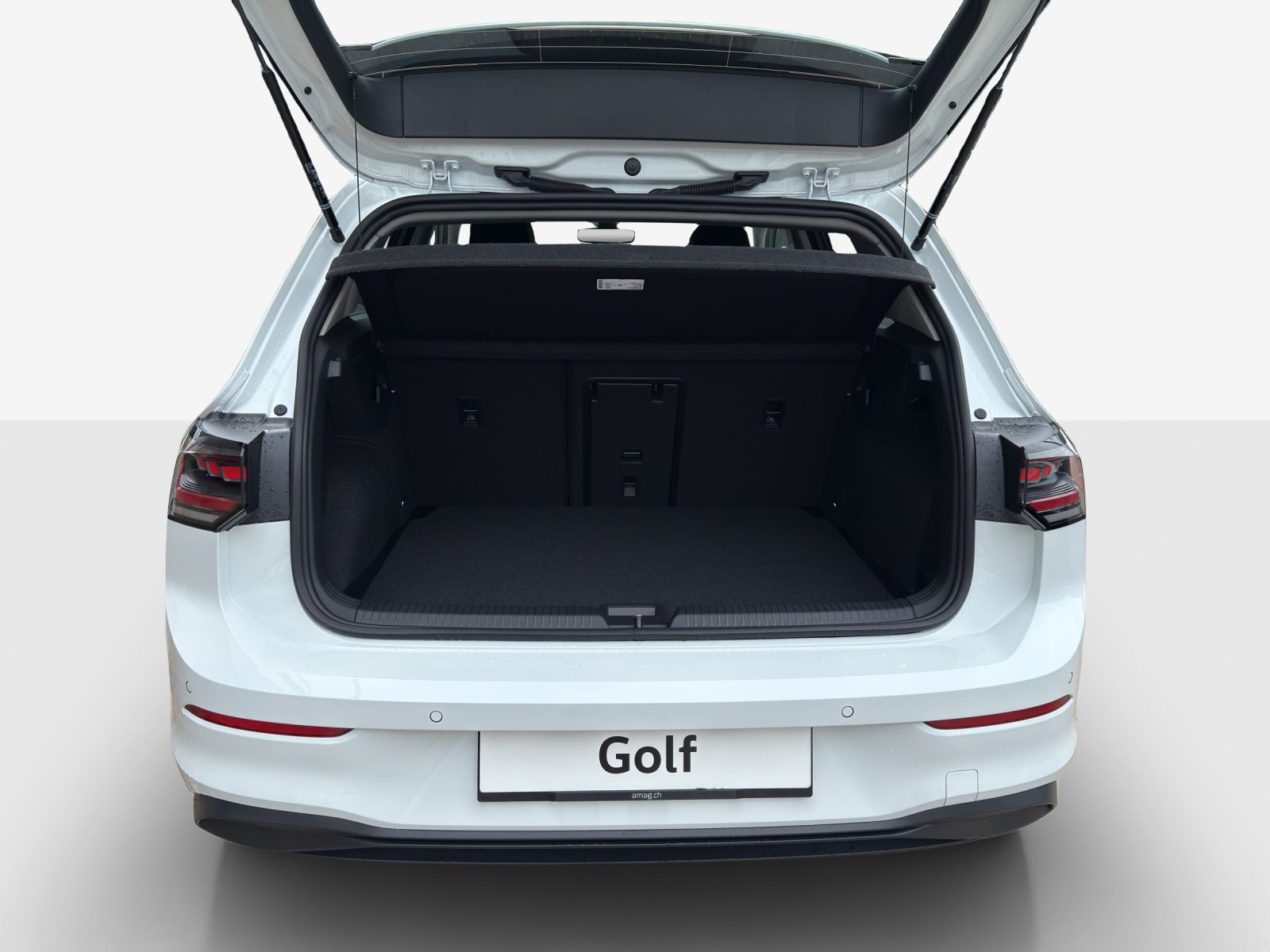 VW Golf 1.5 e TSI mHEV United DSG-image-12