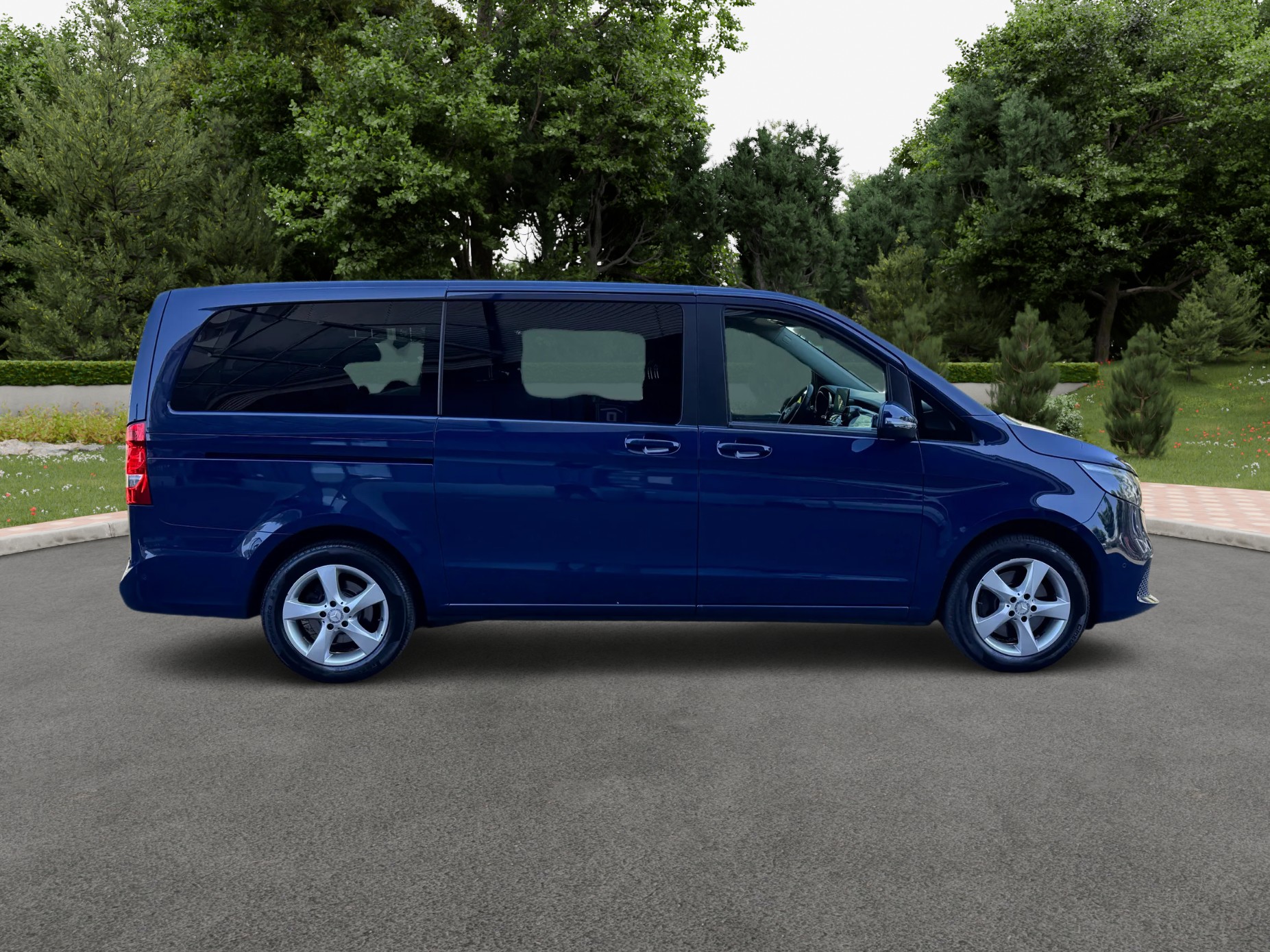 MERCEDES-BENZ V 300 d lang 4Matic 9G-Tronic-showroom-element-1