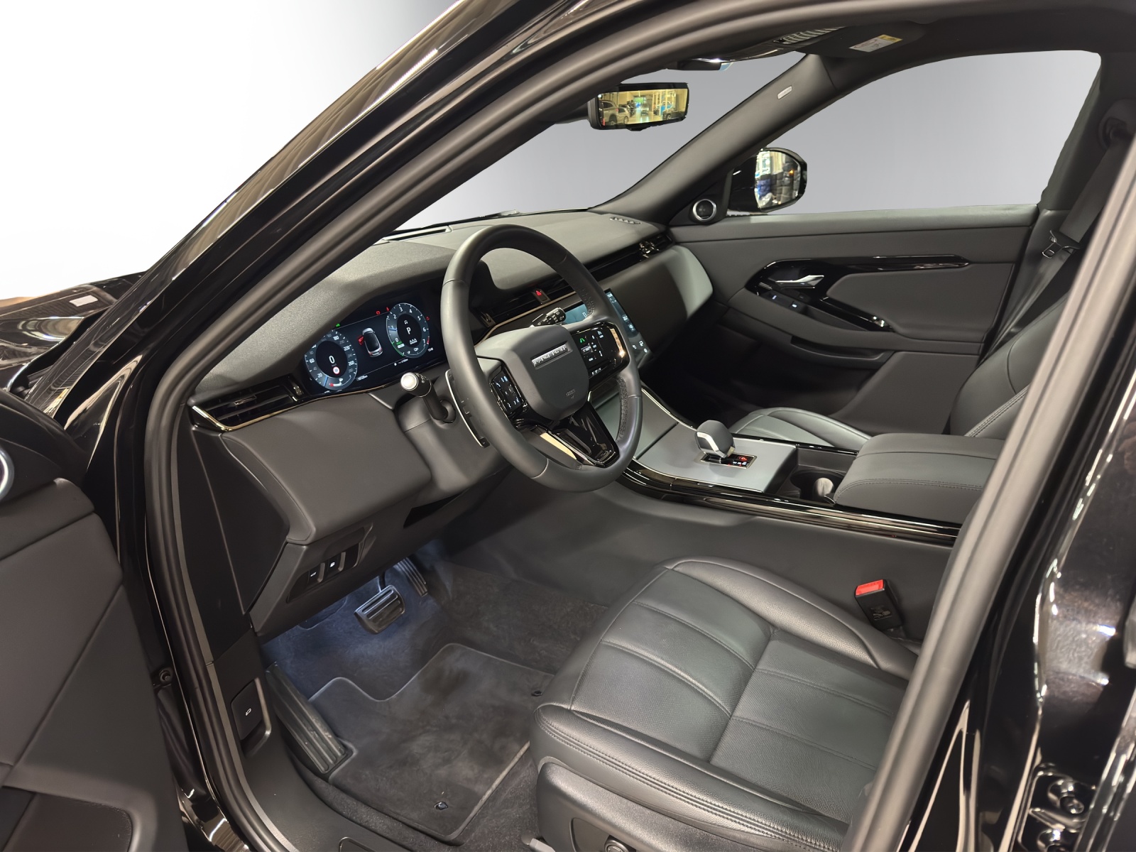 Image LAND-ROVER RANGE-ROVER-EVOQUE Evoque P 300e S