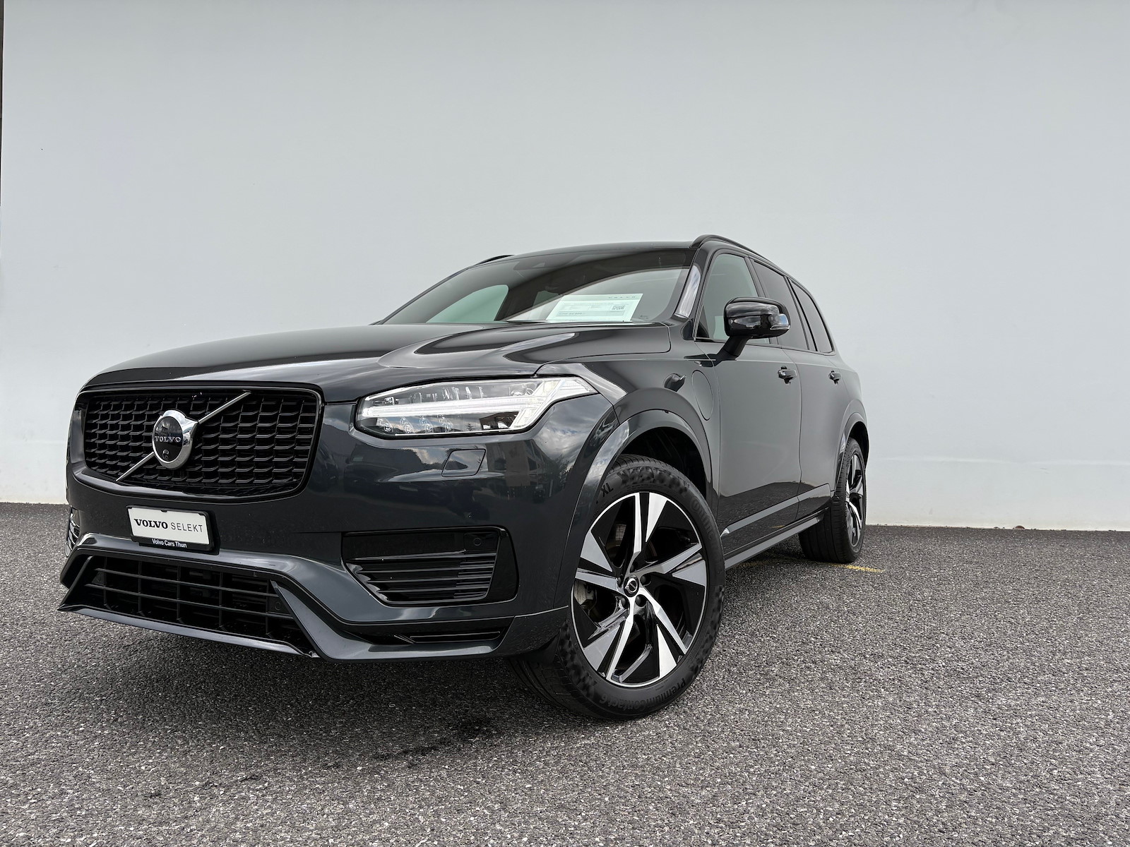 VOLVO XC90 2.0 T8 TE R-Design 7P. (SUV / Geländewagen) Volvo VOLVO XC90 2.0 T8 TE R-Design 7P. (SUV / Geländewagen)