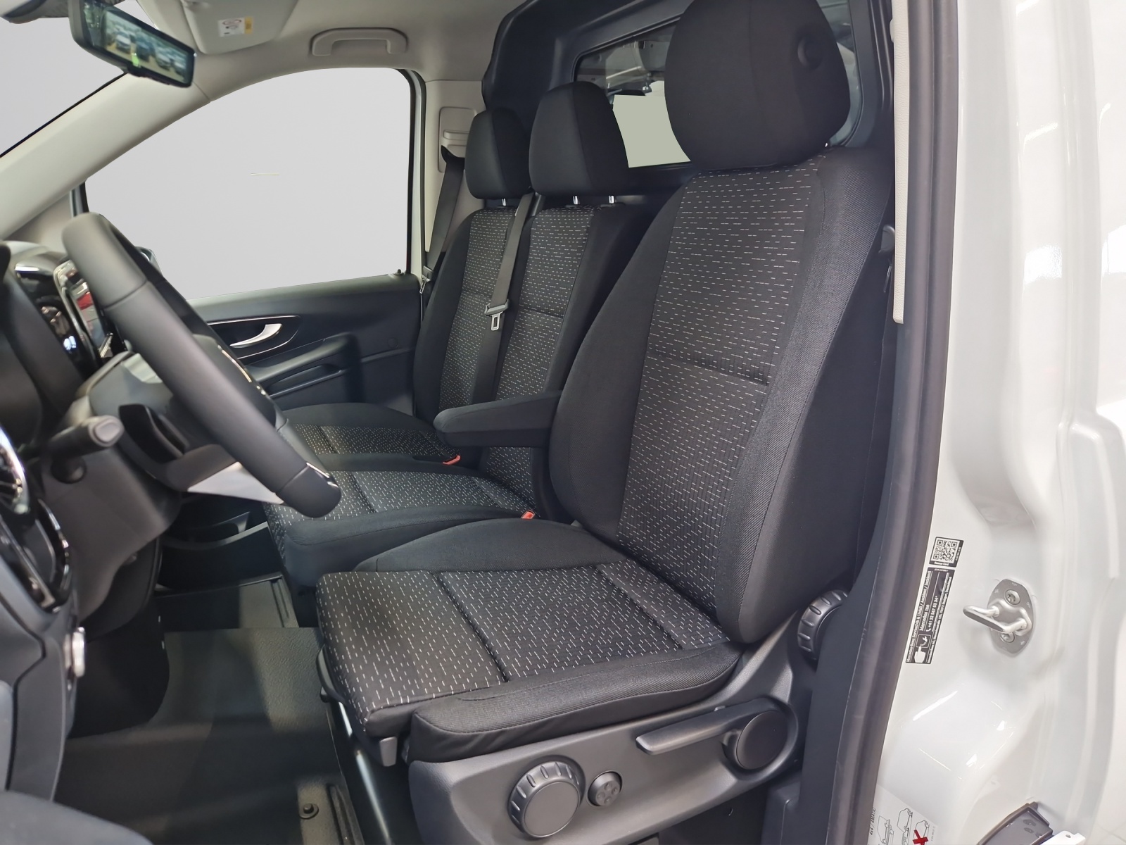 Image MERCEDES-BENZ VITO Vito 114 CDI Lang 9G-Tronic 4M Pro