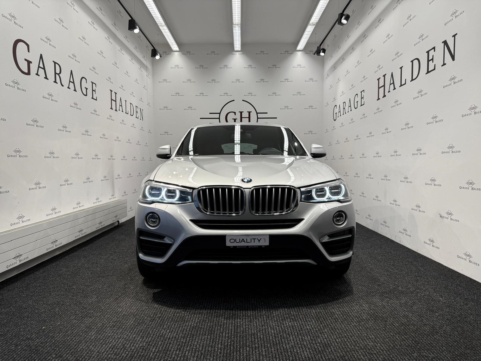 BMW X4 20d xDrive-showroom-element-1