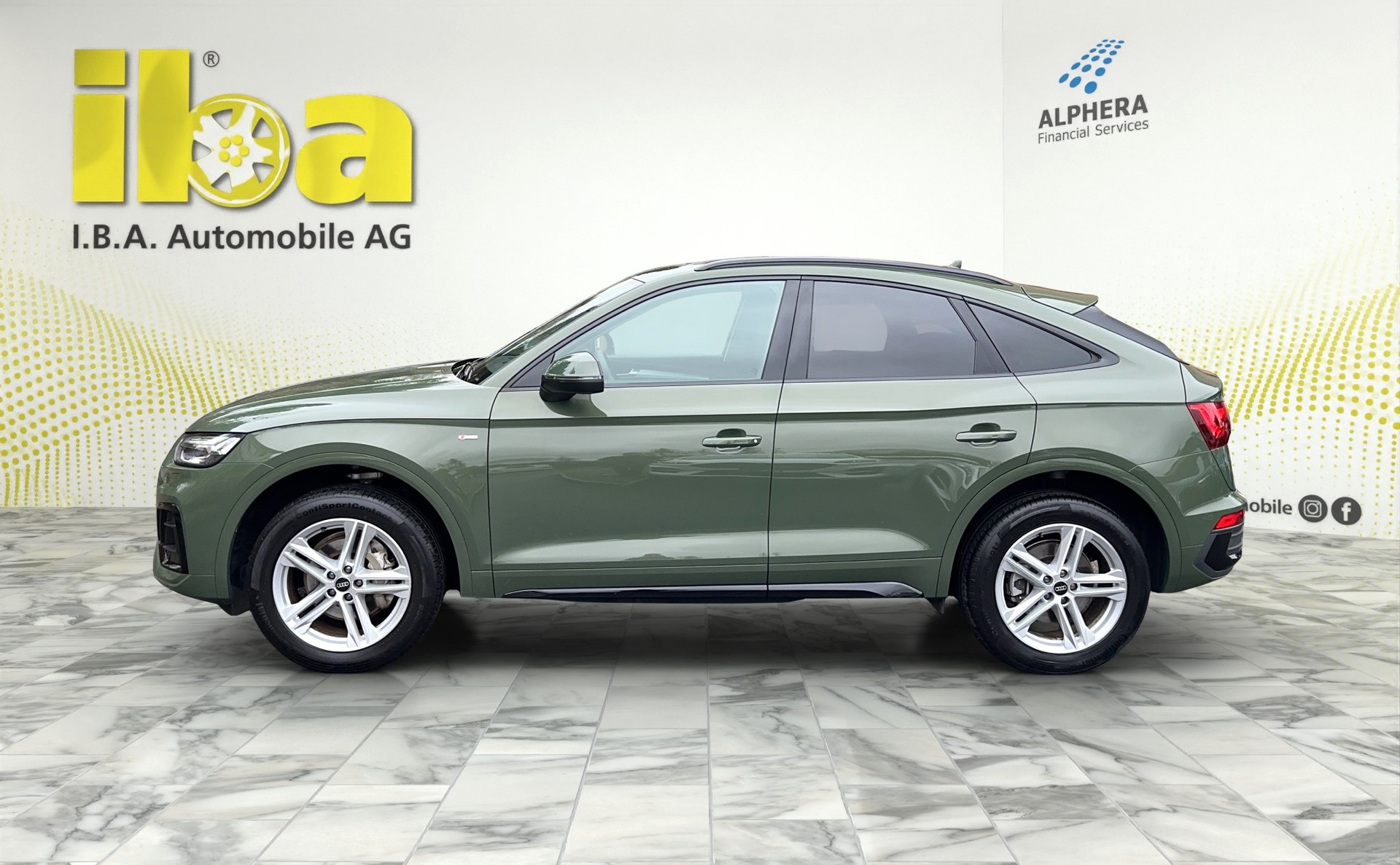 AUDI Q5 Sportback 40 TDI S-line quattro-showroom-element-1