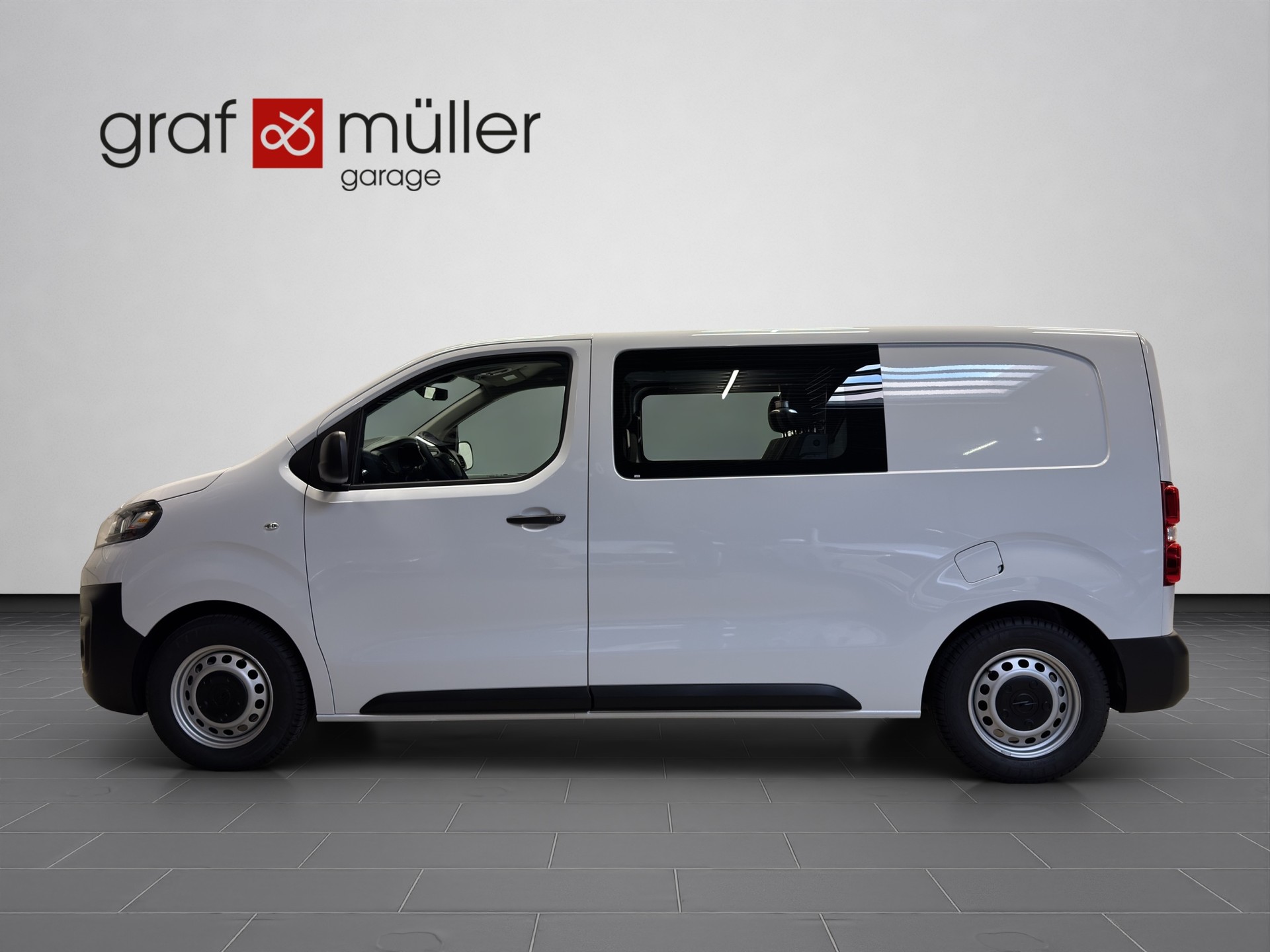OPEL Vivaro Cargo 2.0 D s/s DK variable M-showroom-element-1