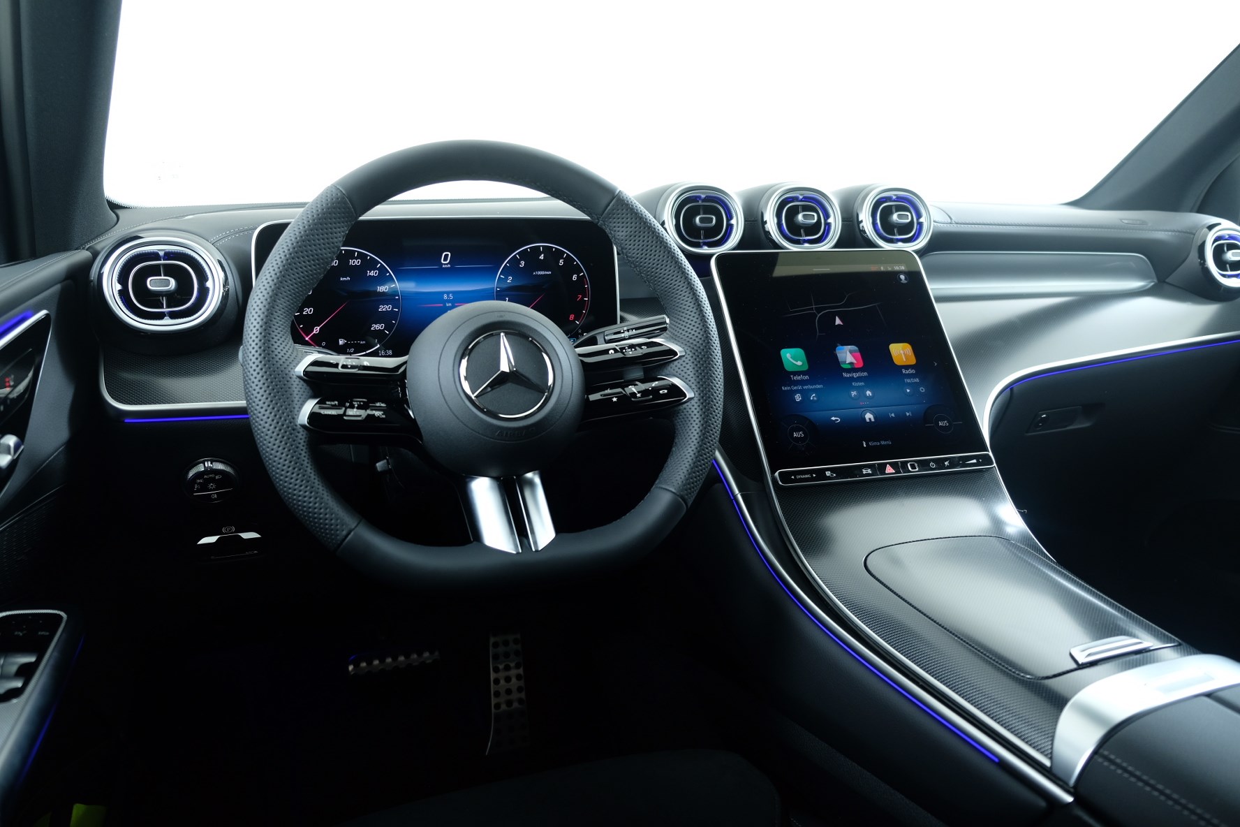 MERCEDES-BENZ GLC 200 4Matic 9G-Tronic-image-10
